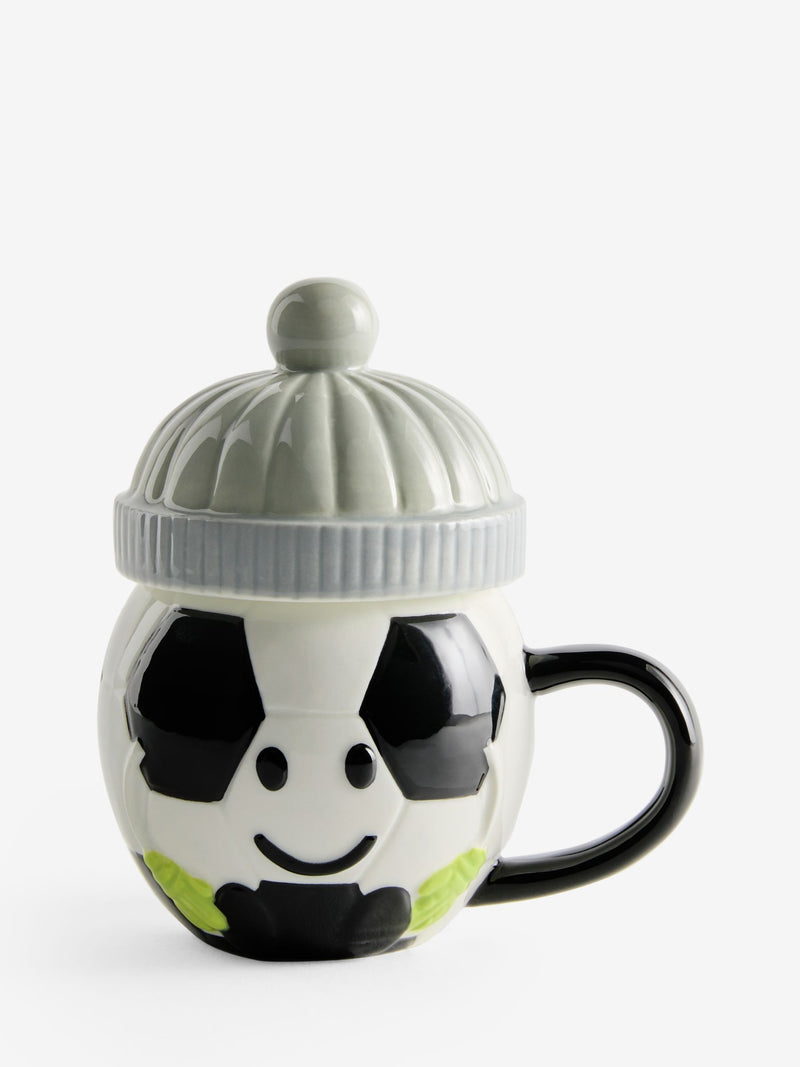 Monochrome football mug with removable lid, imported from the UK