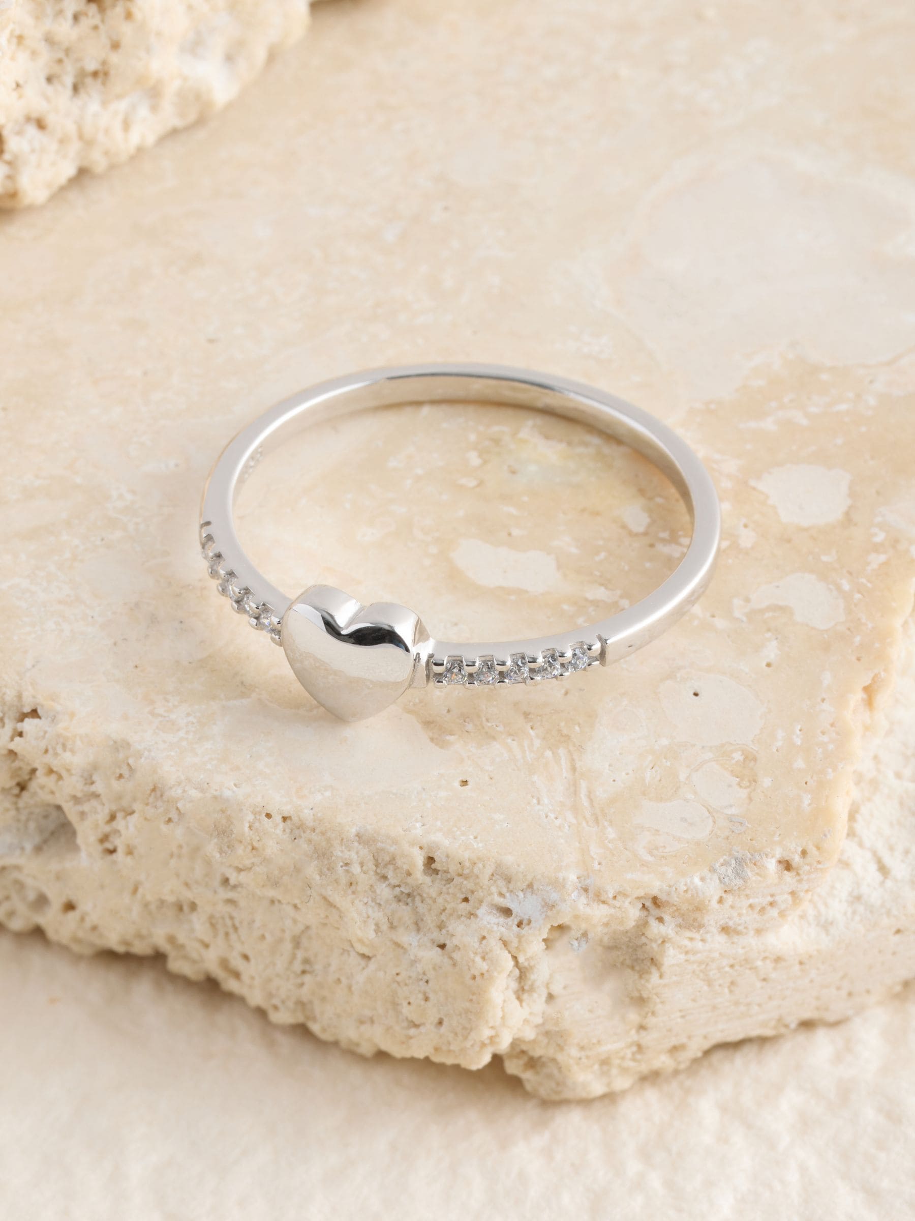 Sterling silver pave heart ring with cubic zirconia, UK version