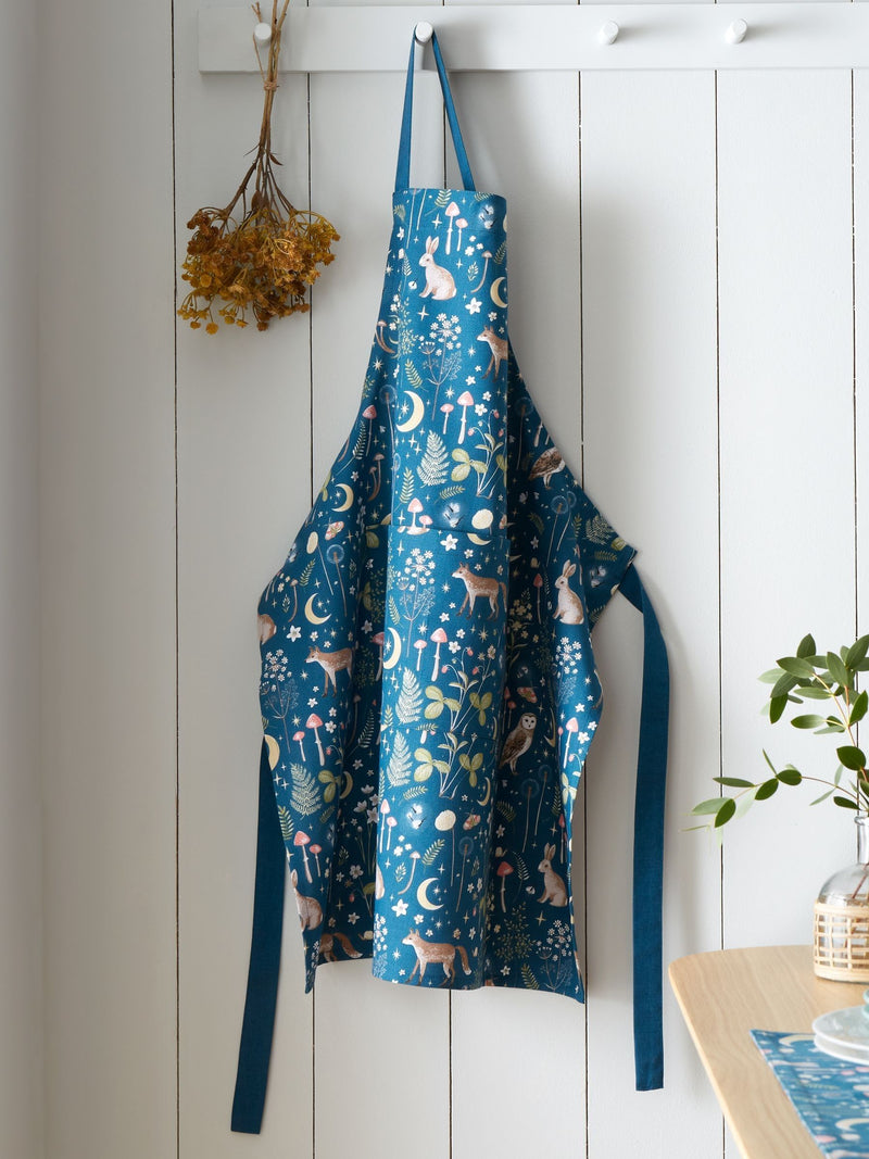 Catherine Lansfield cotton kitchen apron with animals print, one size - British product