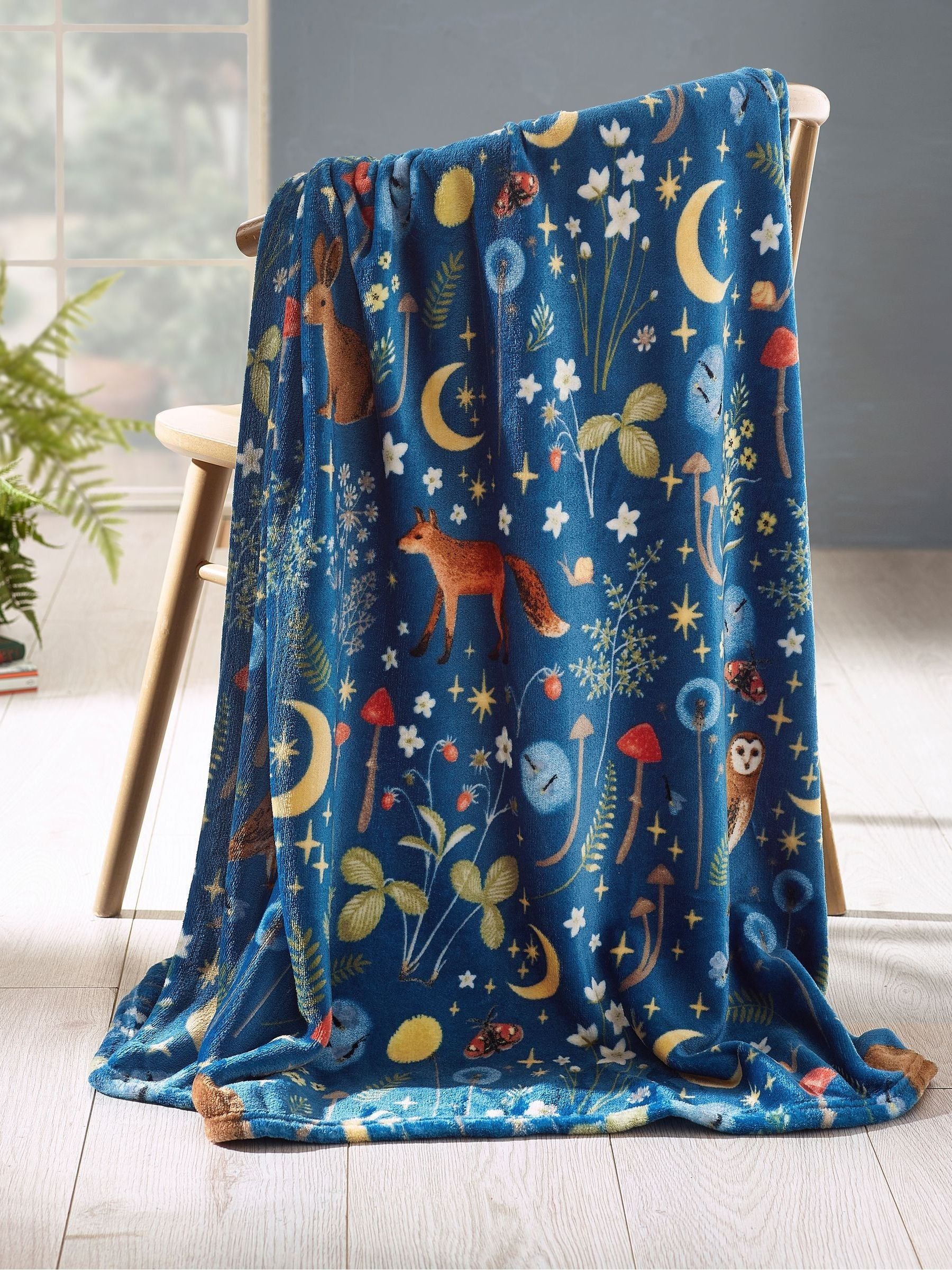 Catherine Lansfield Navy Blue Enchanted Twilight Animals Cosy Blanket Throw