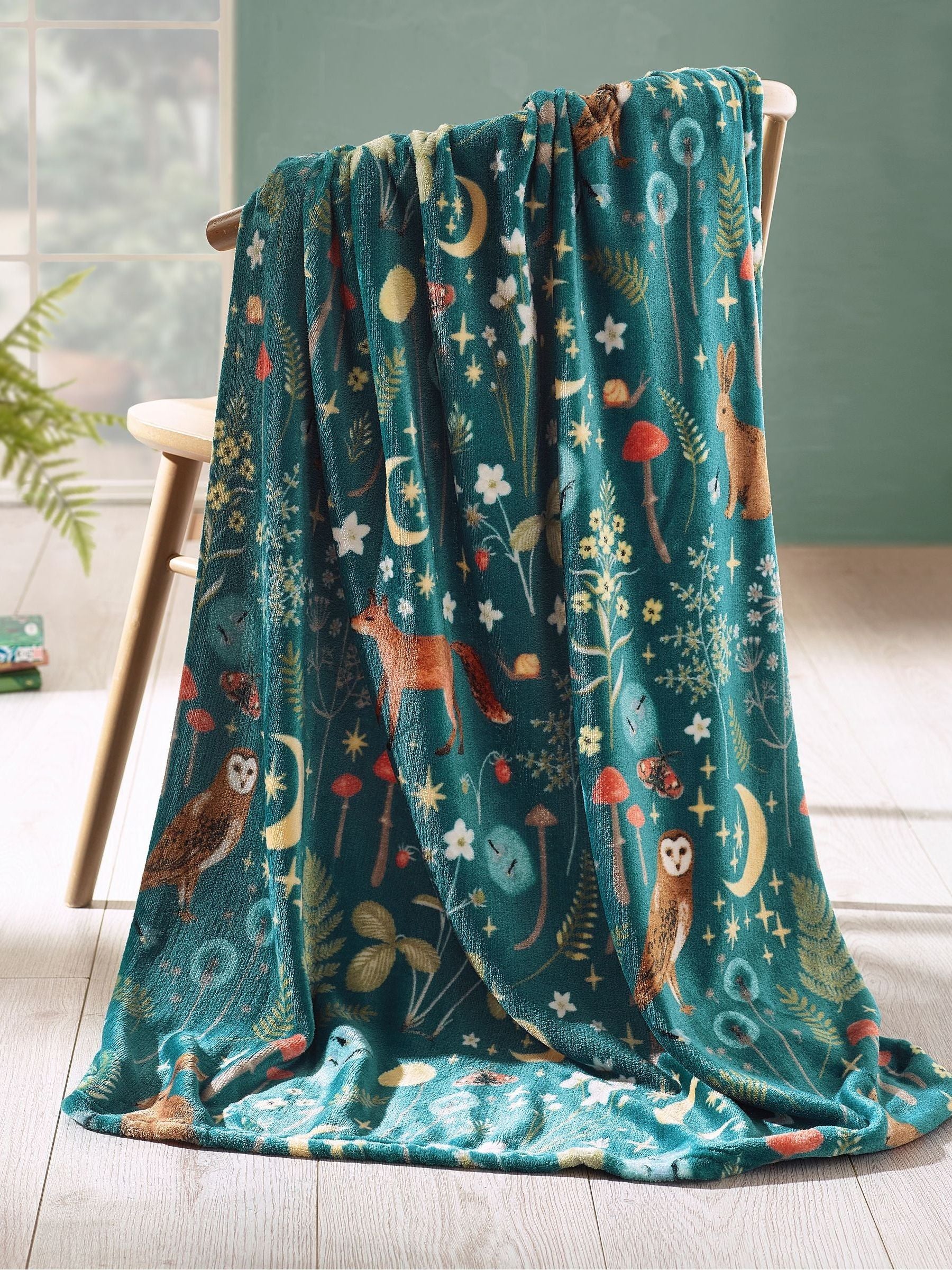 Catherine Lansfield Forest Green Enchanted Twilight Animals Cosy Blanket Throw