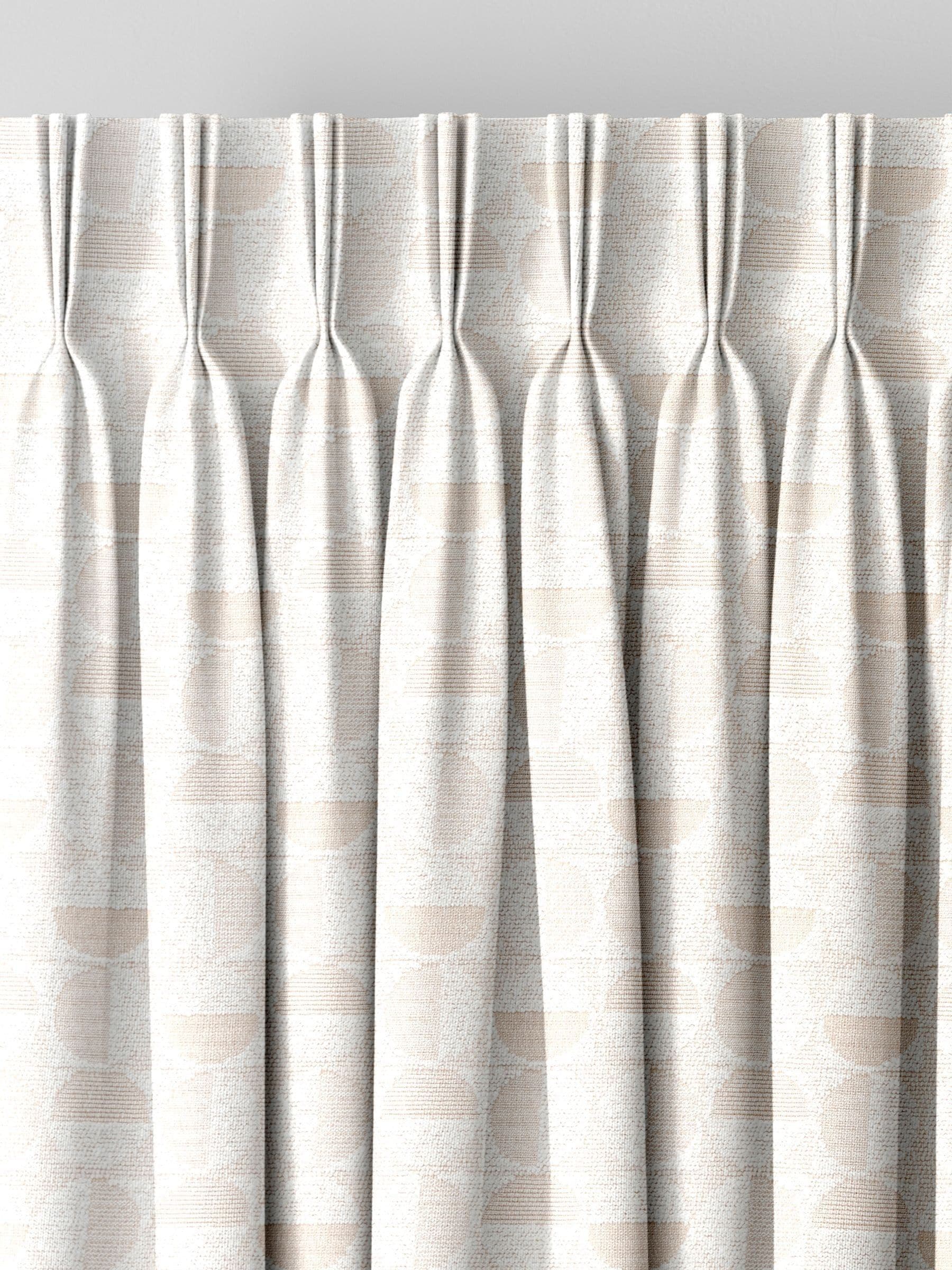 Natural cosy jacquard curtain with geometric pattern (British brand)