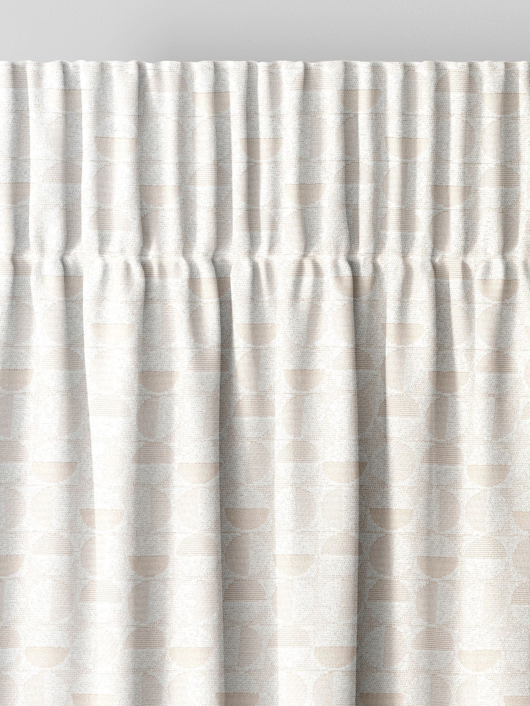Natural cosy jacquard curtain with geometric pattern (British brand)