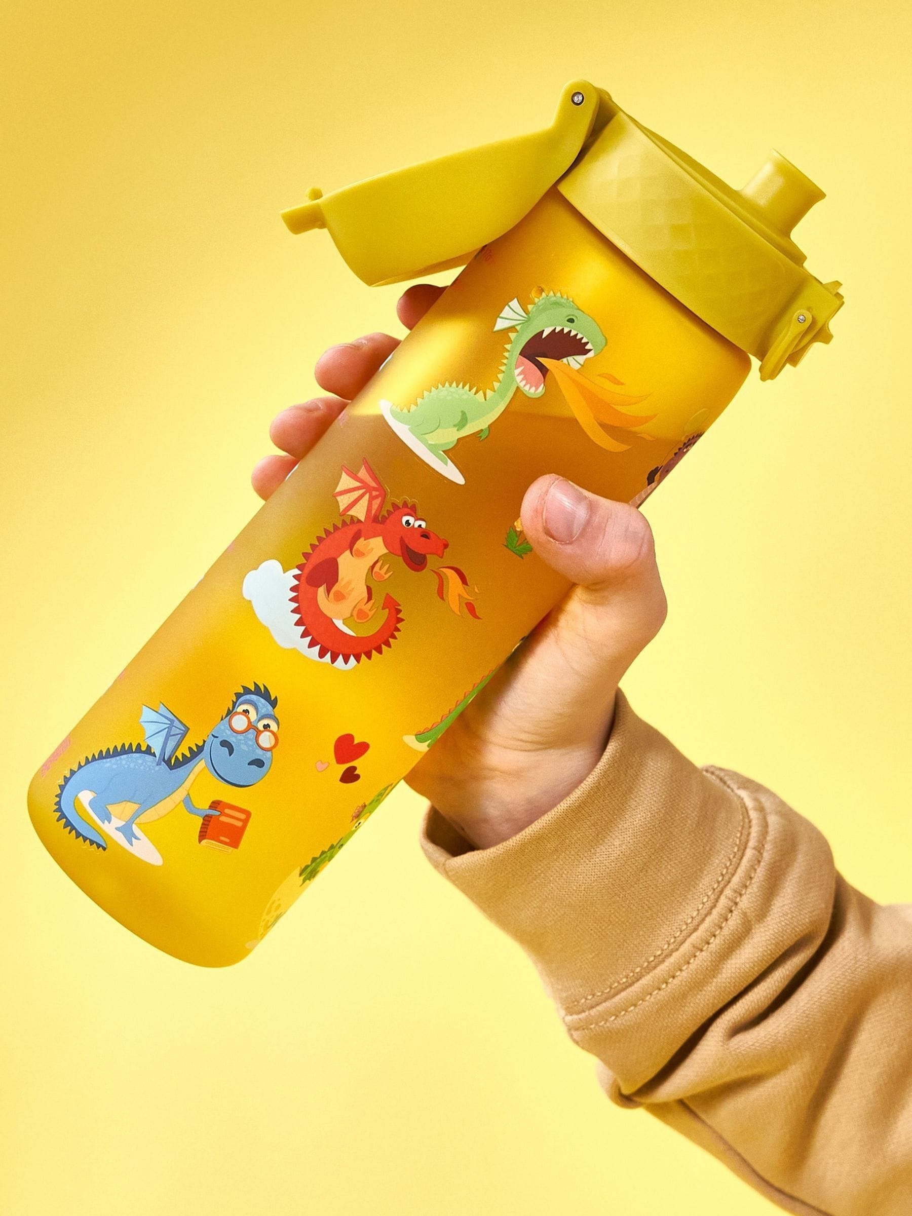 Ion8 Dragons lunch bag and water bottle bundle, imported from the UK
