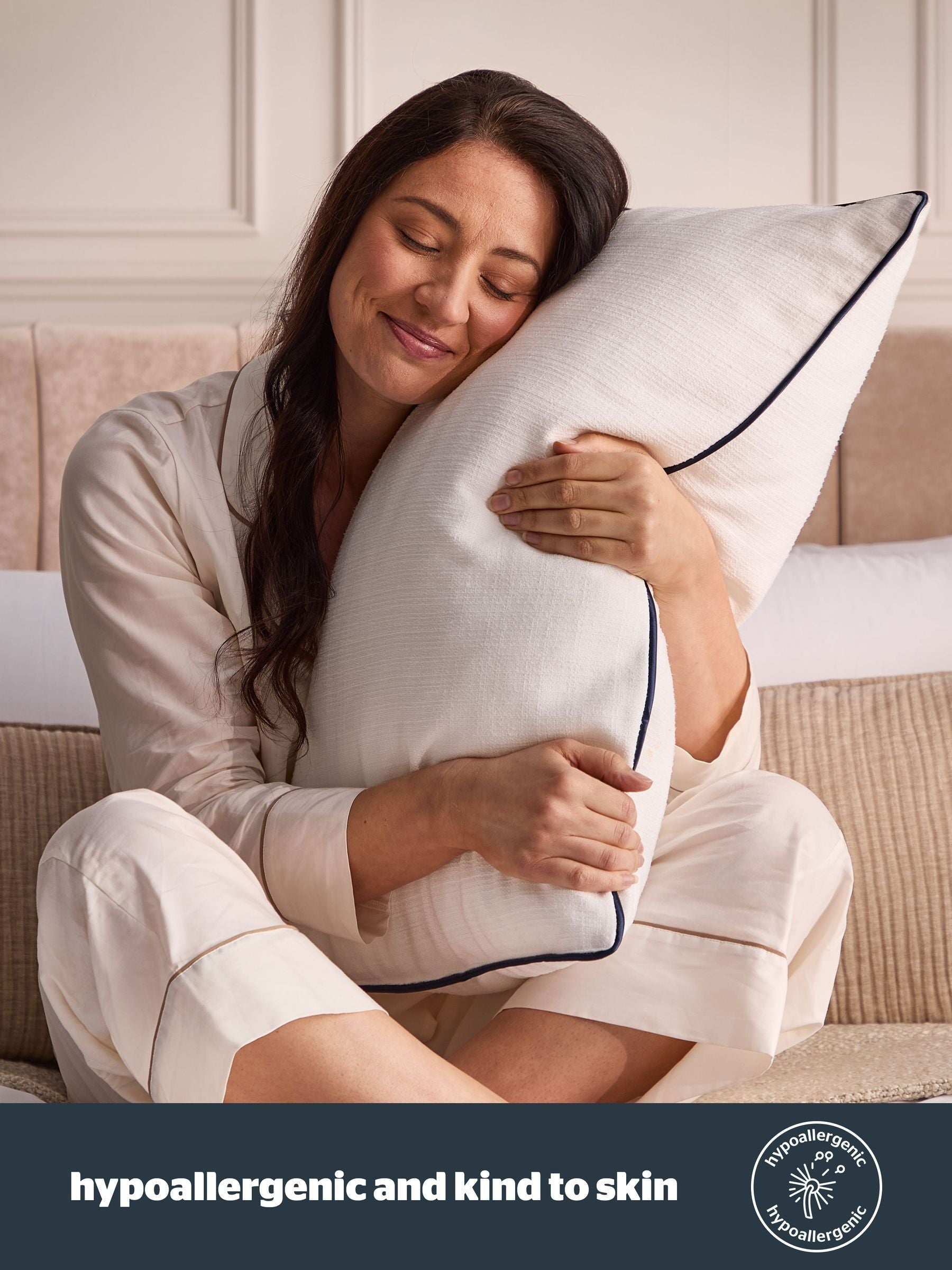 Silentnight Hotel Collection Prestige white pillow (British brand)