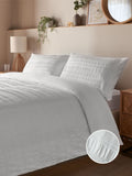 Silentnight White Textured Seersucker Duvet Set (British brand)