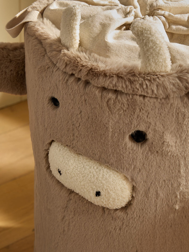Natural Hamish Highland Cow faux fur laundry bag (British brand)