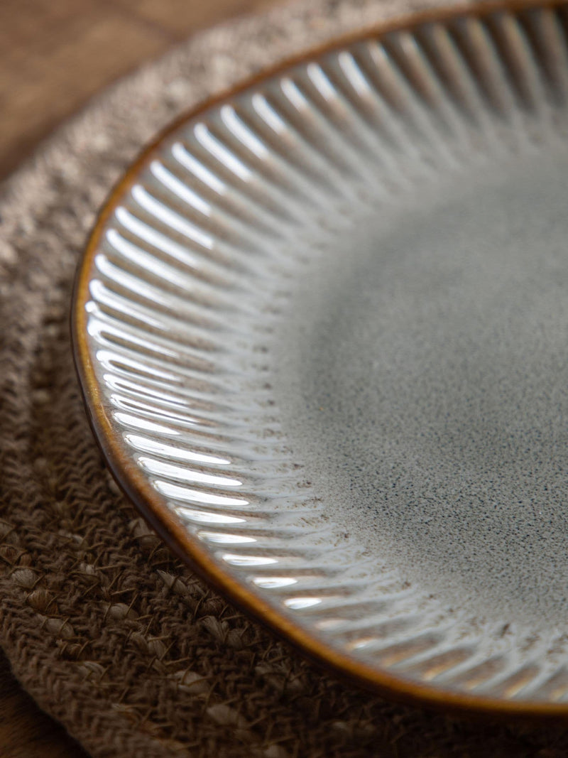 Gallery Home ridged dinner plates set of 4, imported from the UK