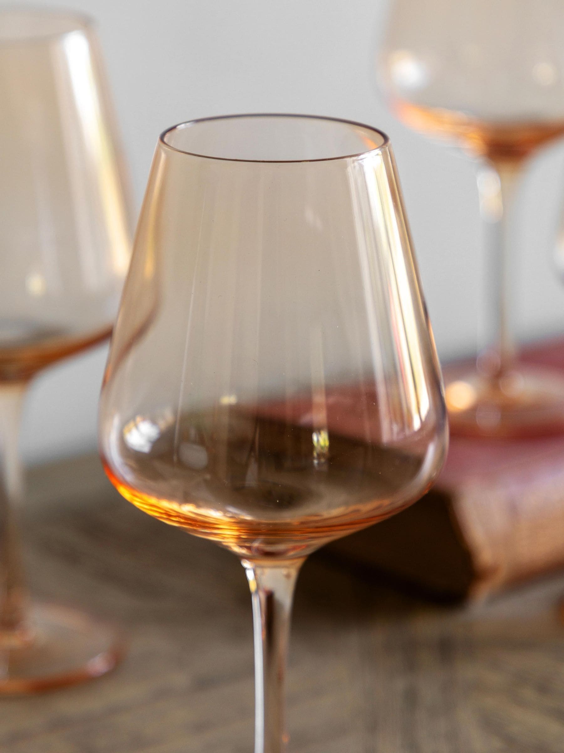 Gallery Home amber wine glasses set of 4, UK version