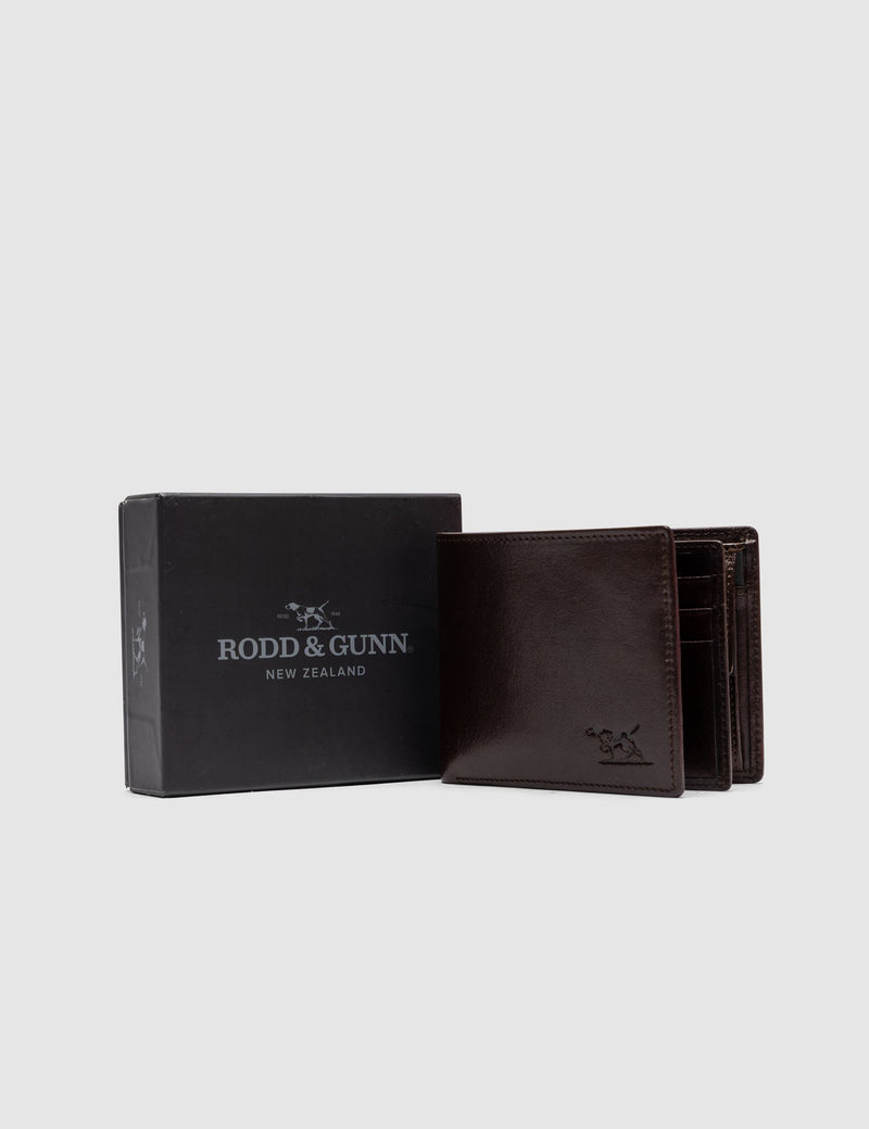 Rodd & Gunn Wardville tri-fold leather wallet with RFID protection (British brand)