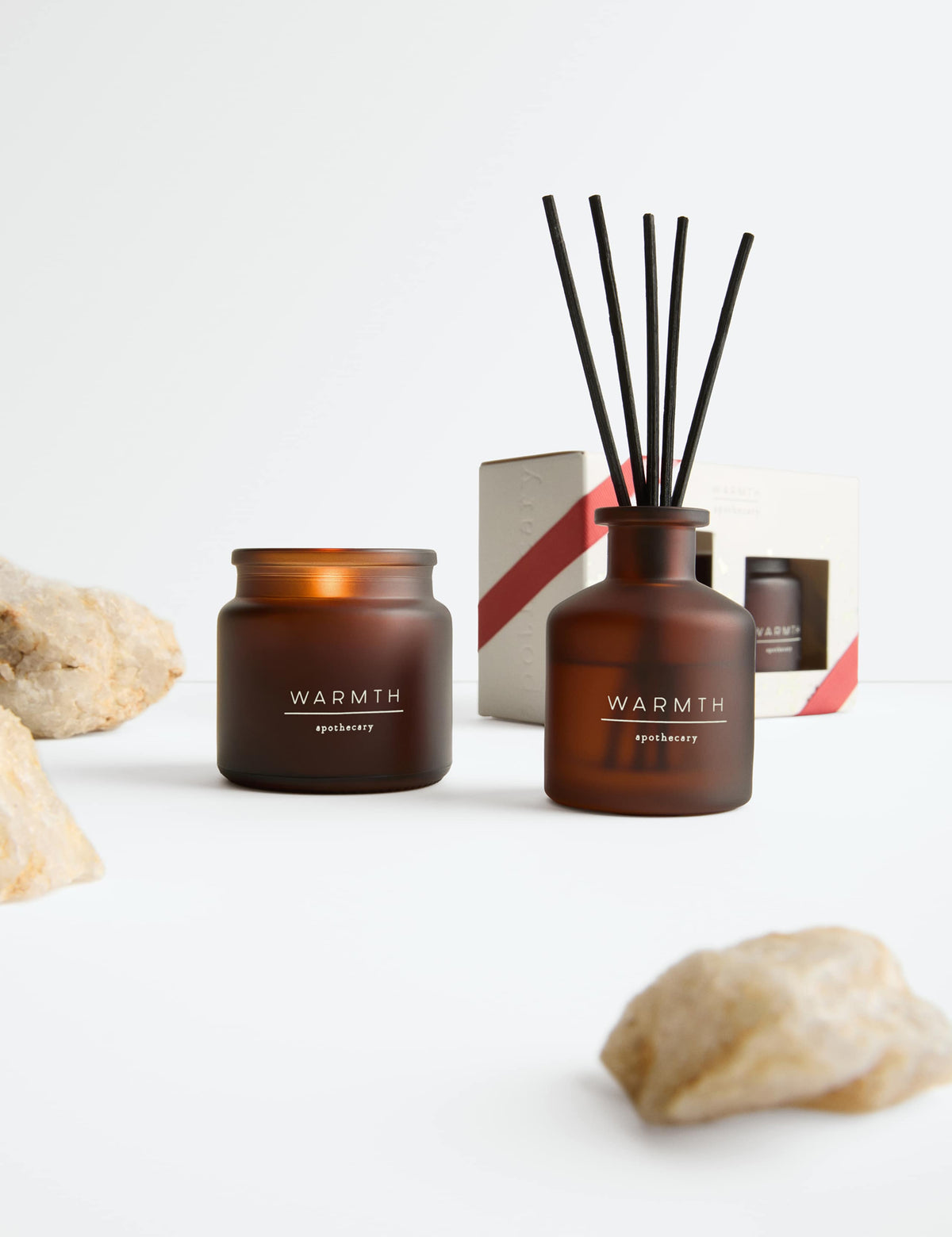 Warmth Mini Scenting Set candle and reed diffuser set with woody fragrance (British brand)