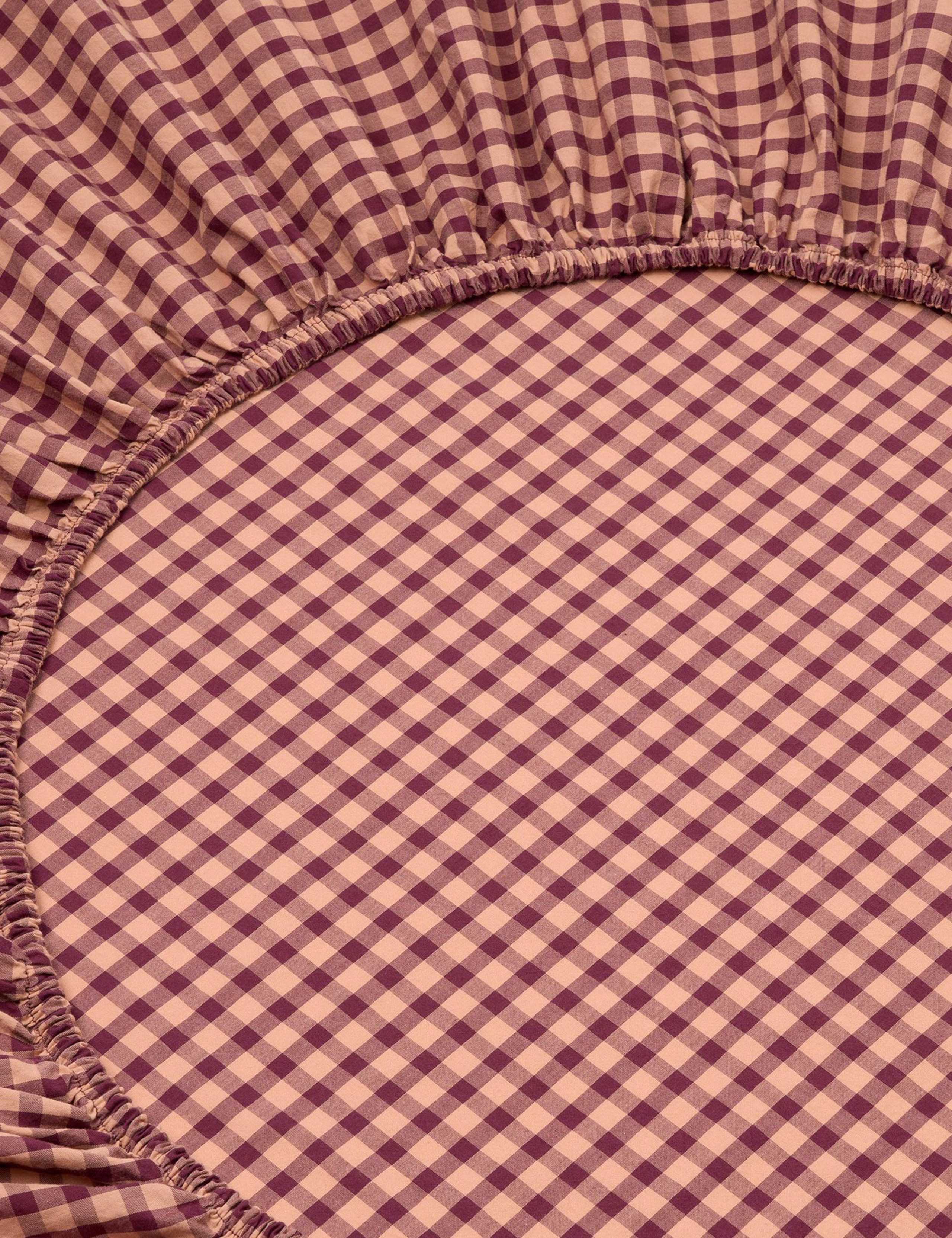 Piglet in Bed gingham fitted sheet - British product