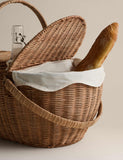 Wicker picnic hamper with wine holder - British product