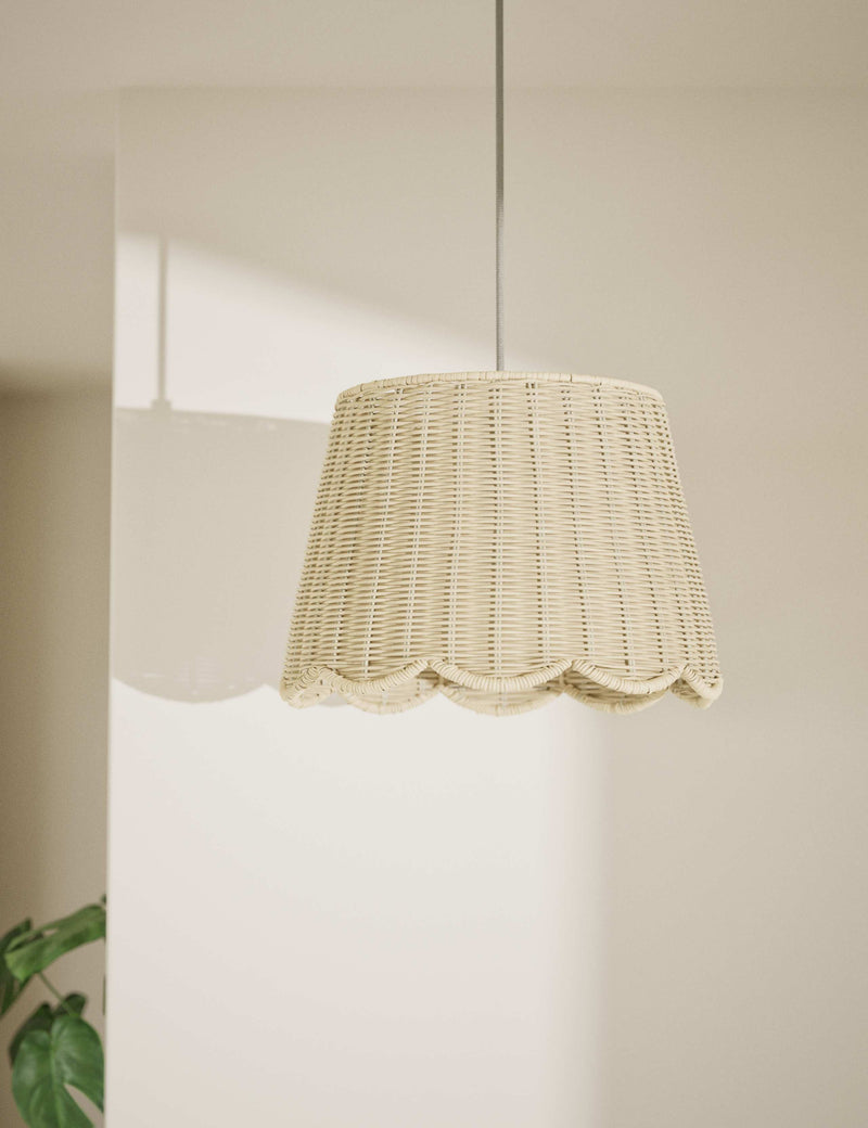 Natural wicker scallop lamp shade 35cm (British brand)