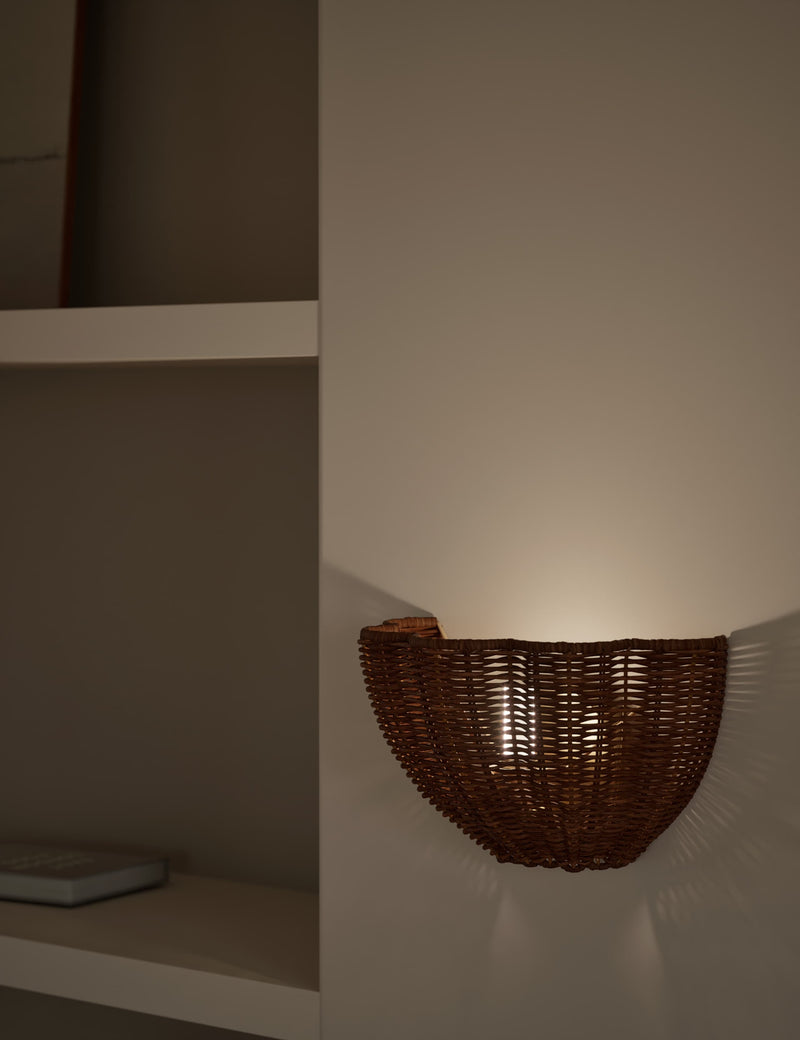 Wicker wall light with rattan-effect shade (British brand)