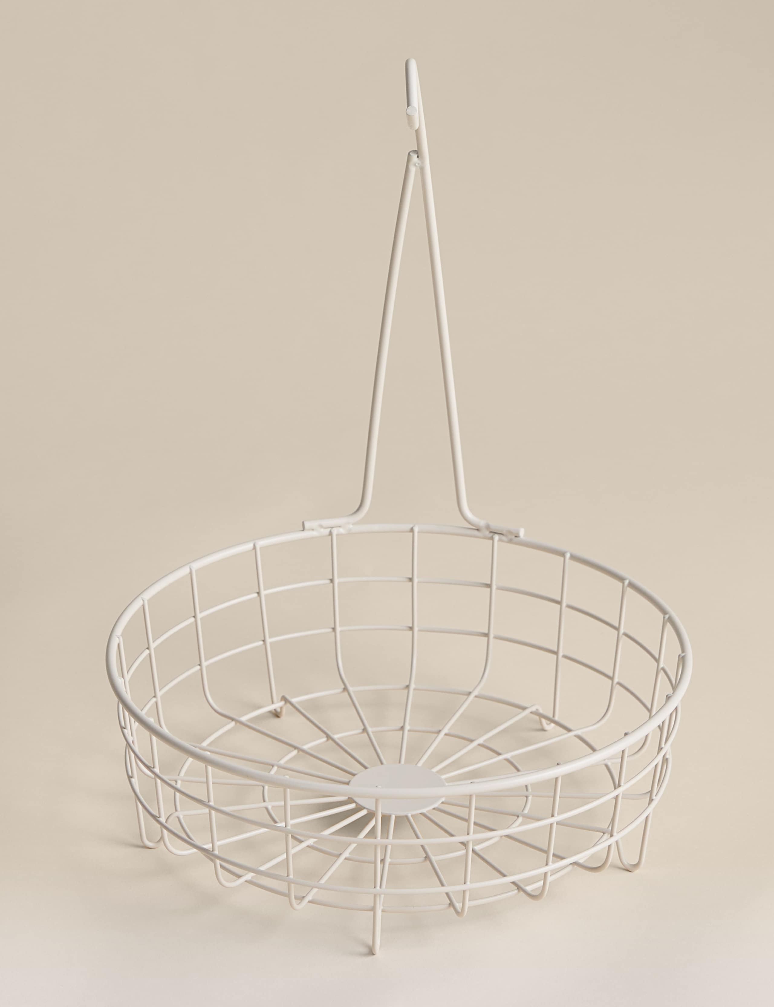Wire fruit basket with banana hanger (British brand)