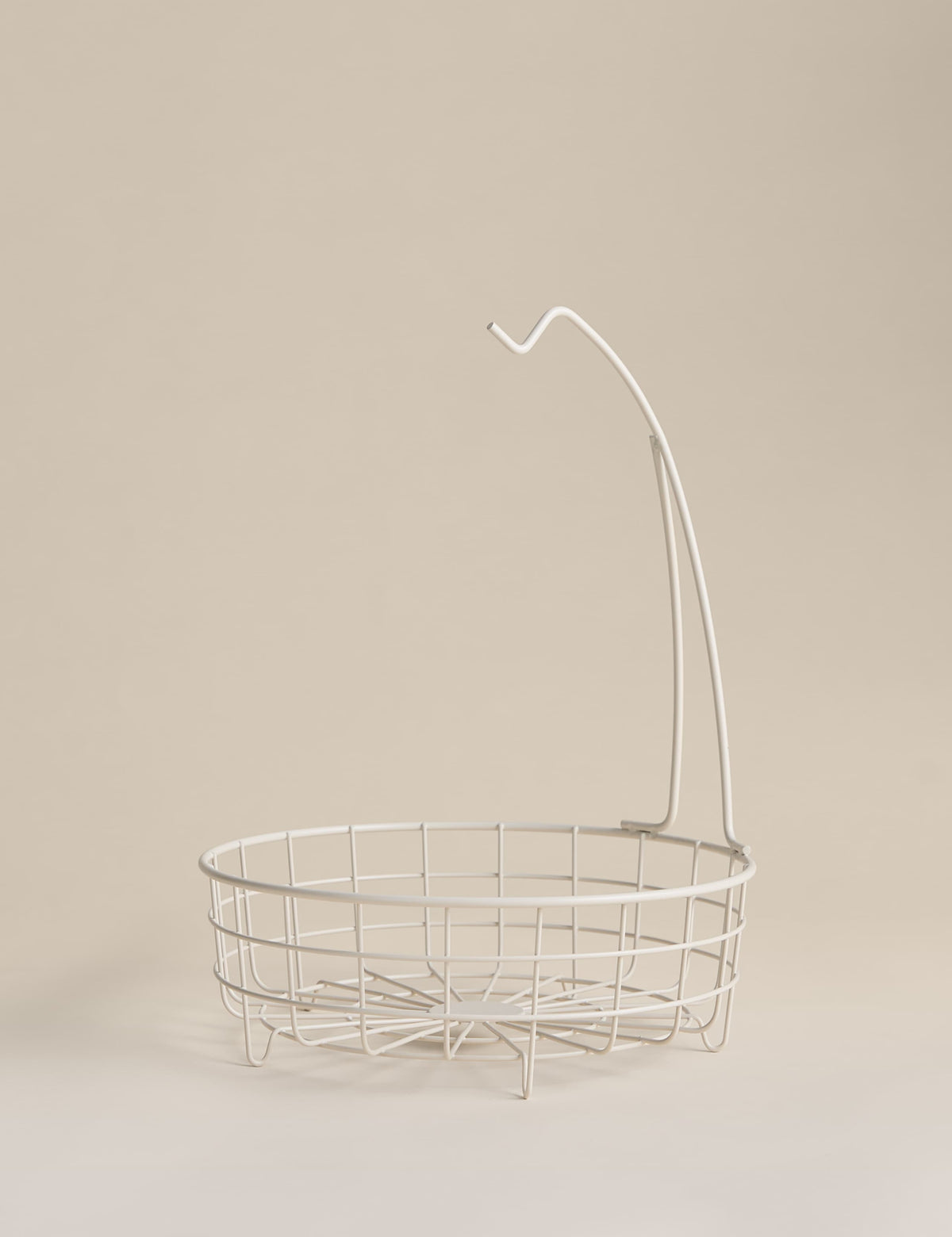Wire fruit basket with banana hanger (British brand)