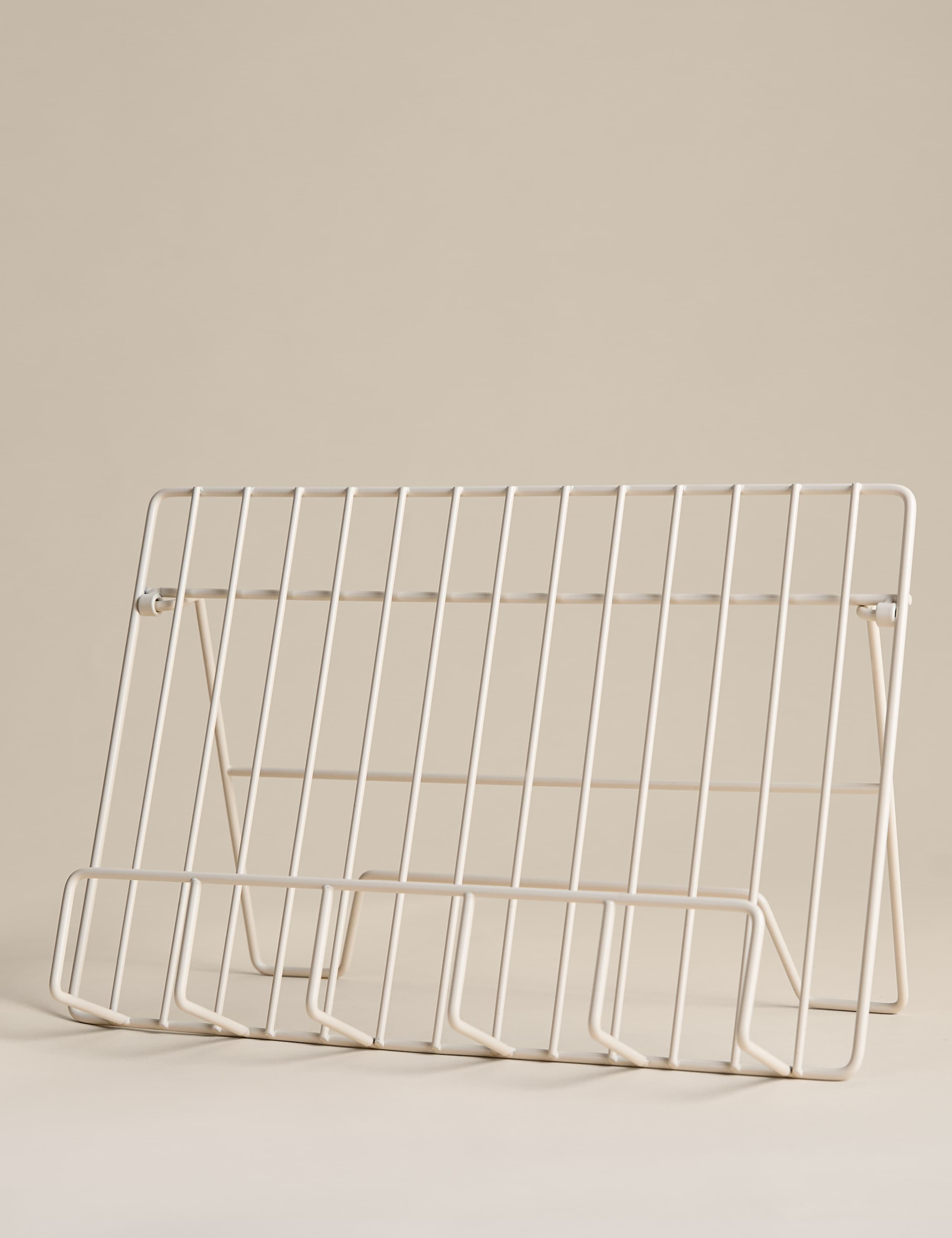 Wire recipe book holder 32cm kitchen storage, imported from the UK
