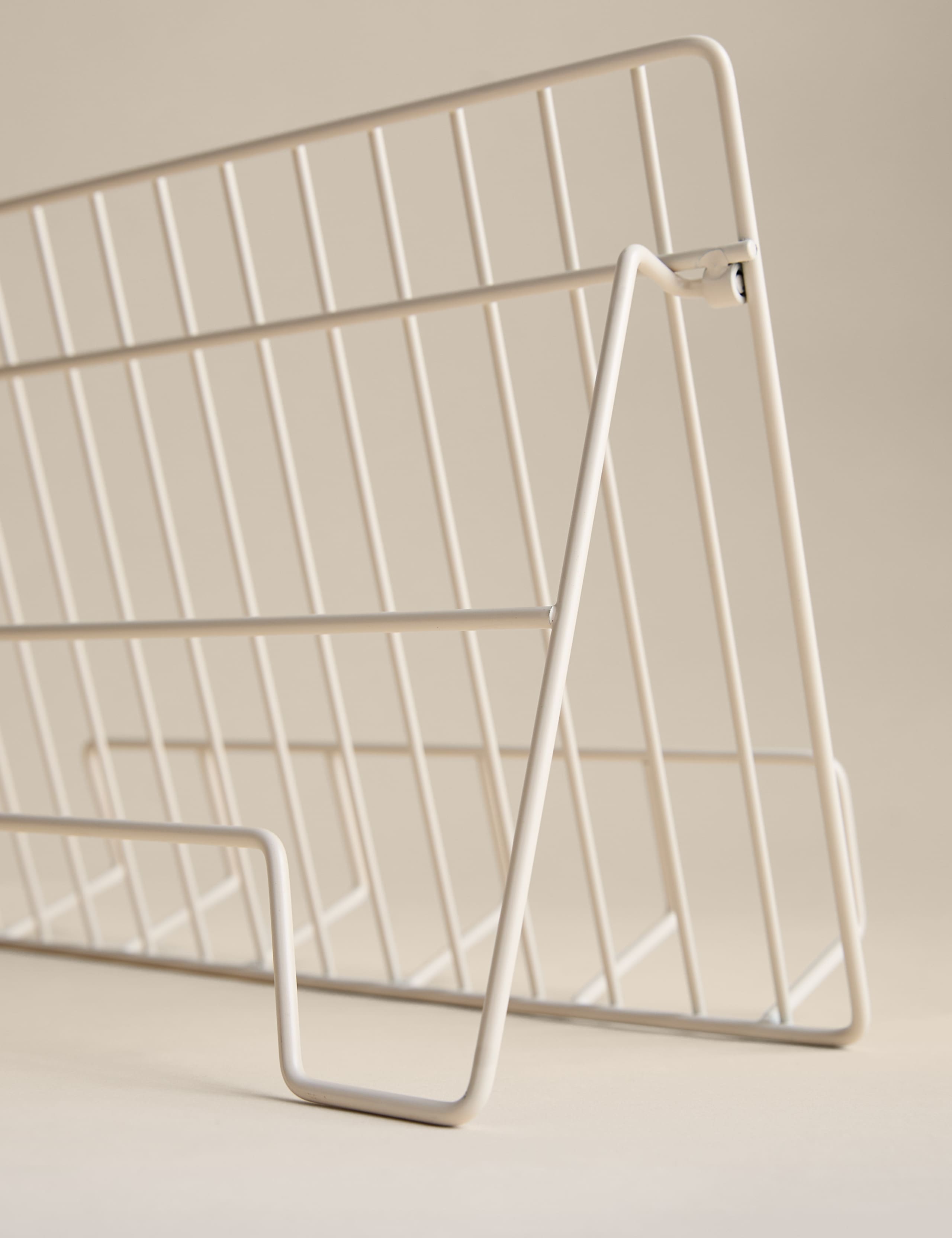 Wire recipe book holder 32cm kitchen storage, imported from the UK