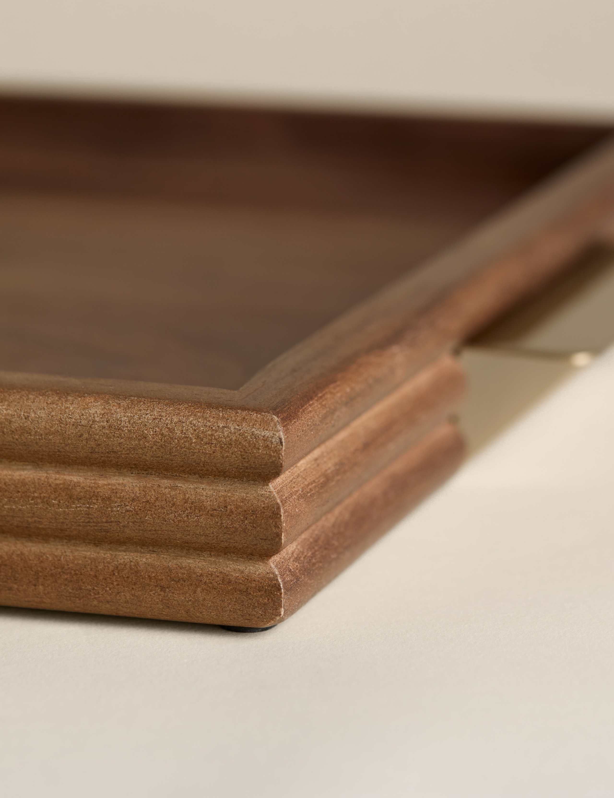 Wooden Ribbed Tray Serving Tray 47x33x35cm (British brand)