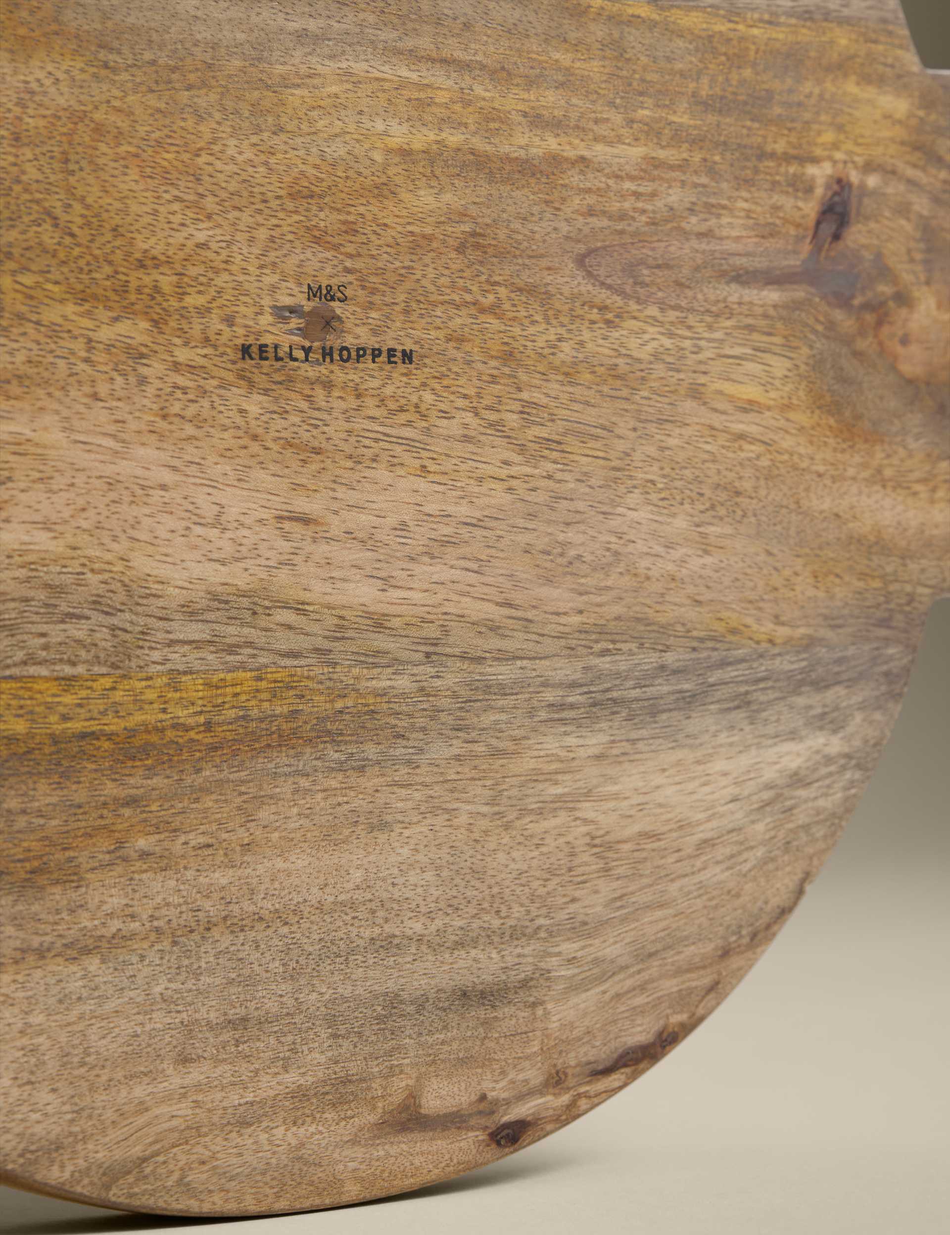M&S Kelly Hoppen wooden circular serving board 32cm, imported from the UK