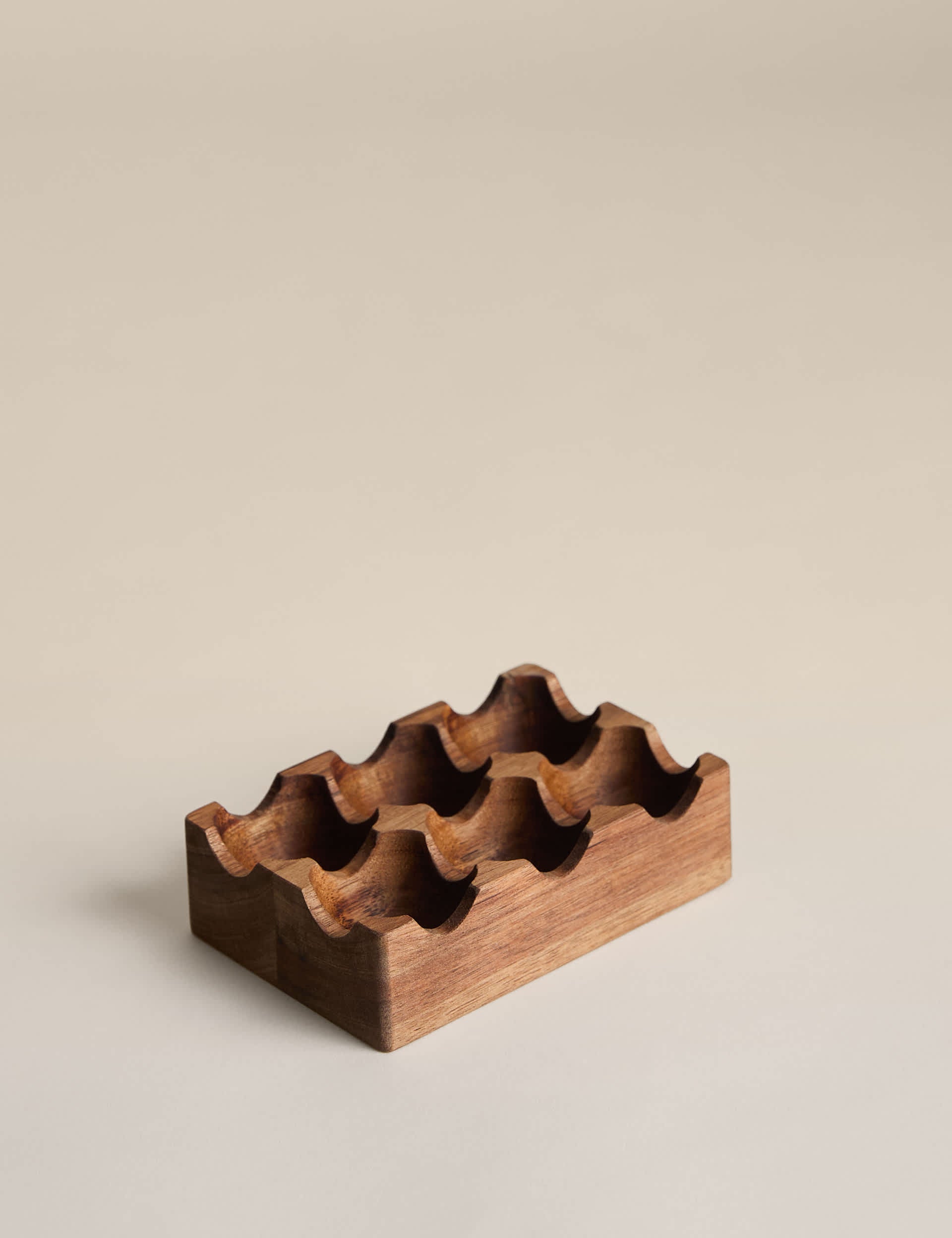 wooden egg holder (British brand)