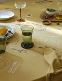 Round acacia wood serving board with handle (British brand)
