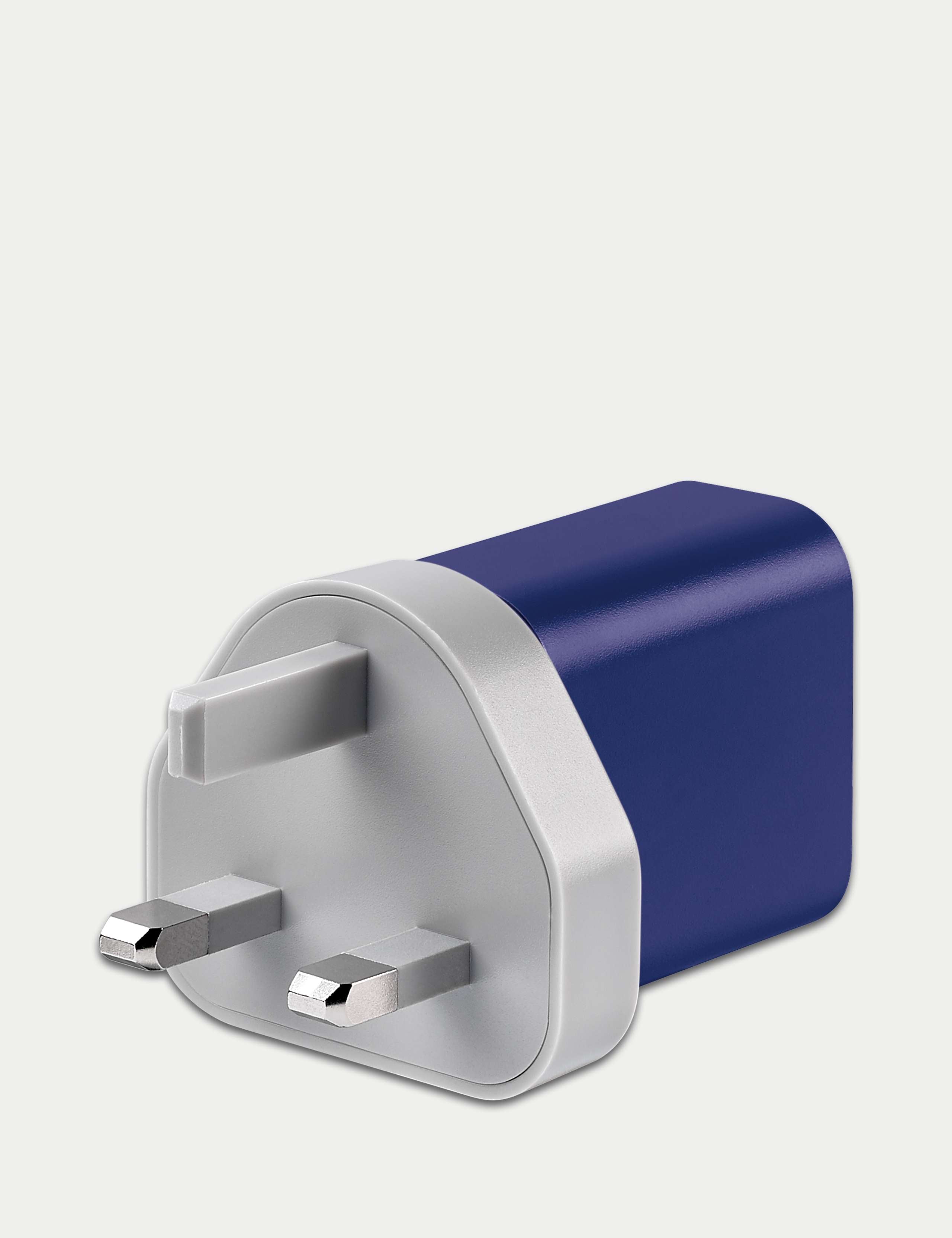 USB charger with A and C ports (British brand)