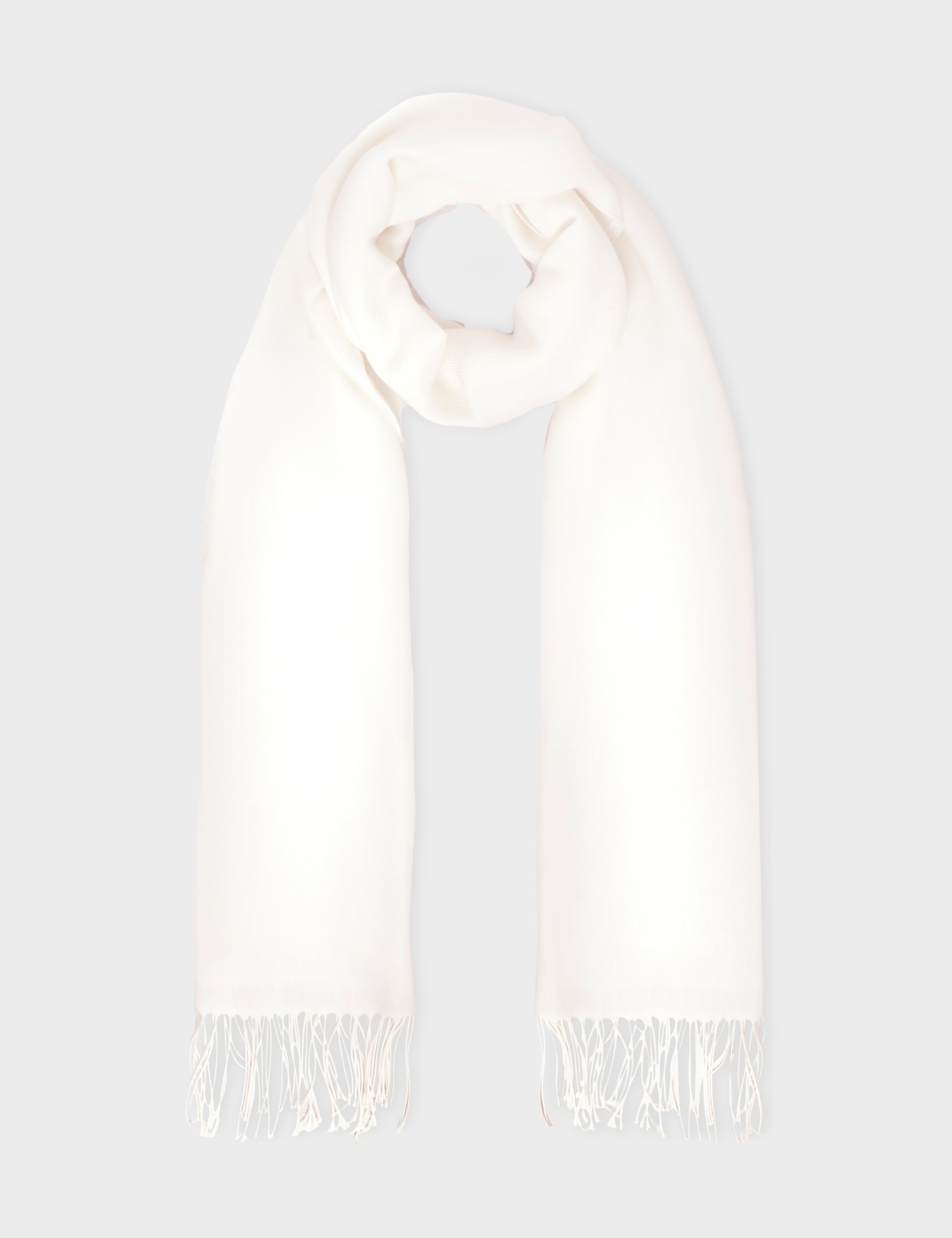 Woven fringed scarf in polyester viscose blend (British brand)