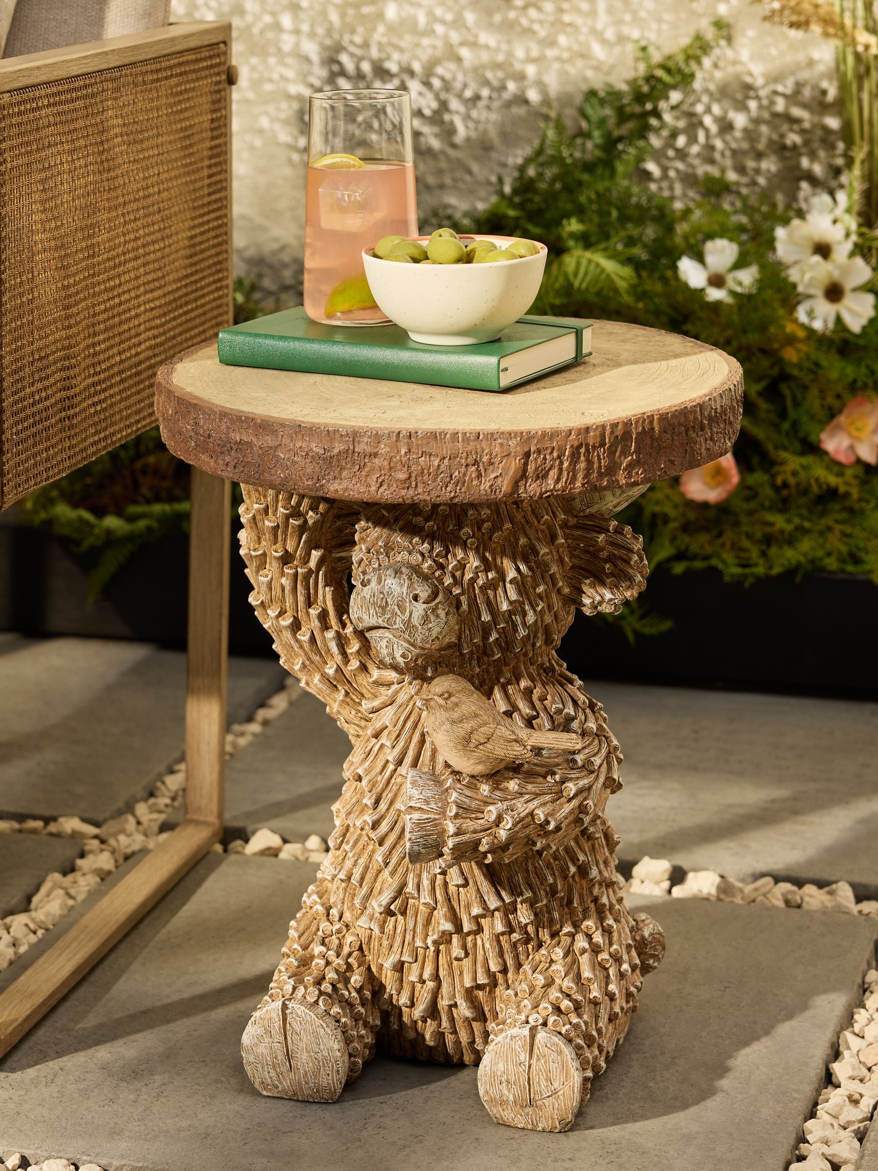 Hamish Highland Cow solar side table - British product
