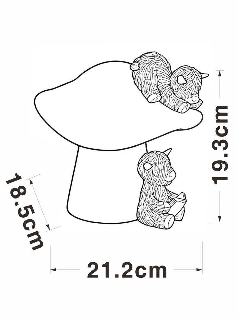 Outdoor solar light Hamish on toadstool resin - British product