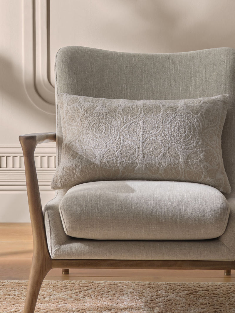 N. Premium floral jacquard cushion 40x59cm - British product