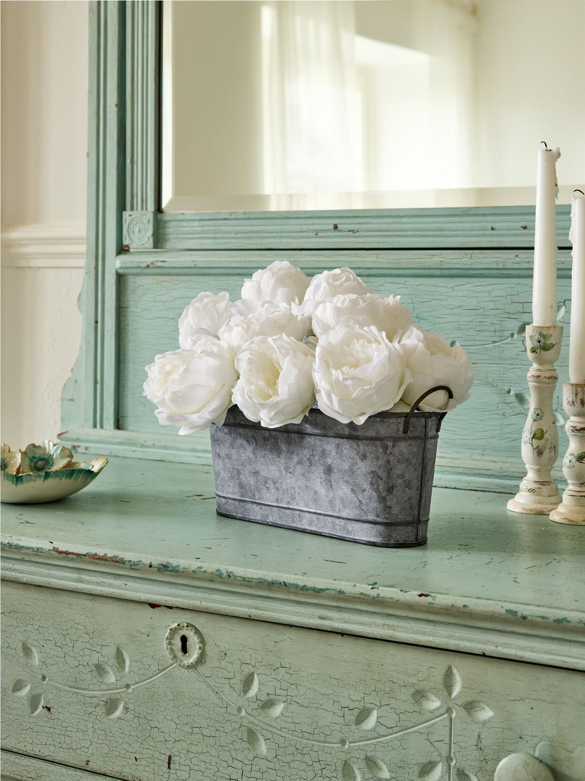 Shabby Chic artificial flower arrangement White Vintage Rose 25cm, imported from the UK