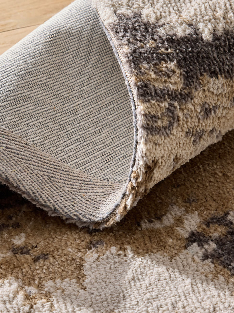 Elena abstract rug champagne gold neutral tones (British brand)