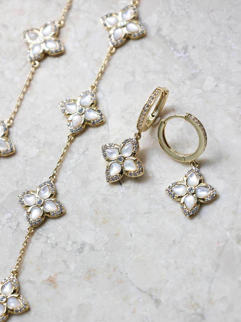Jon Richard gold tone clover earrings 14mm x 24mm, UK version