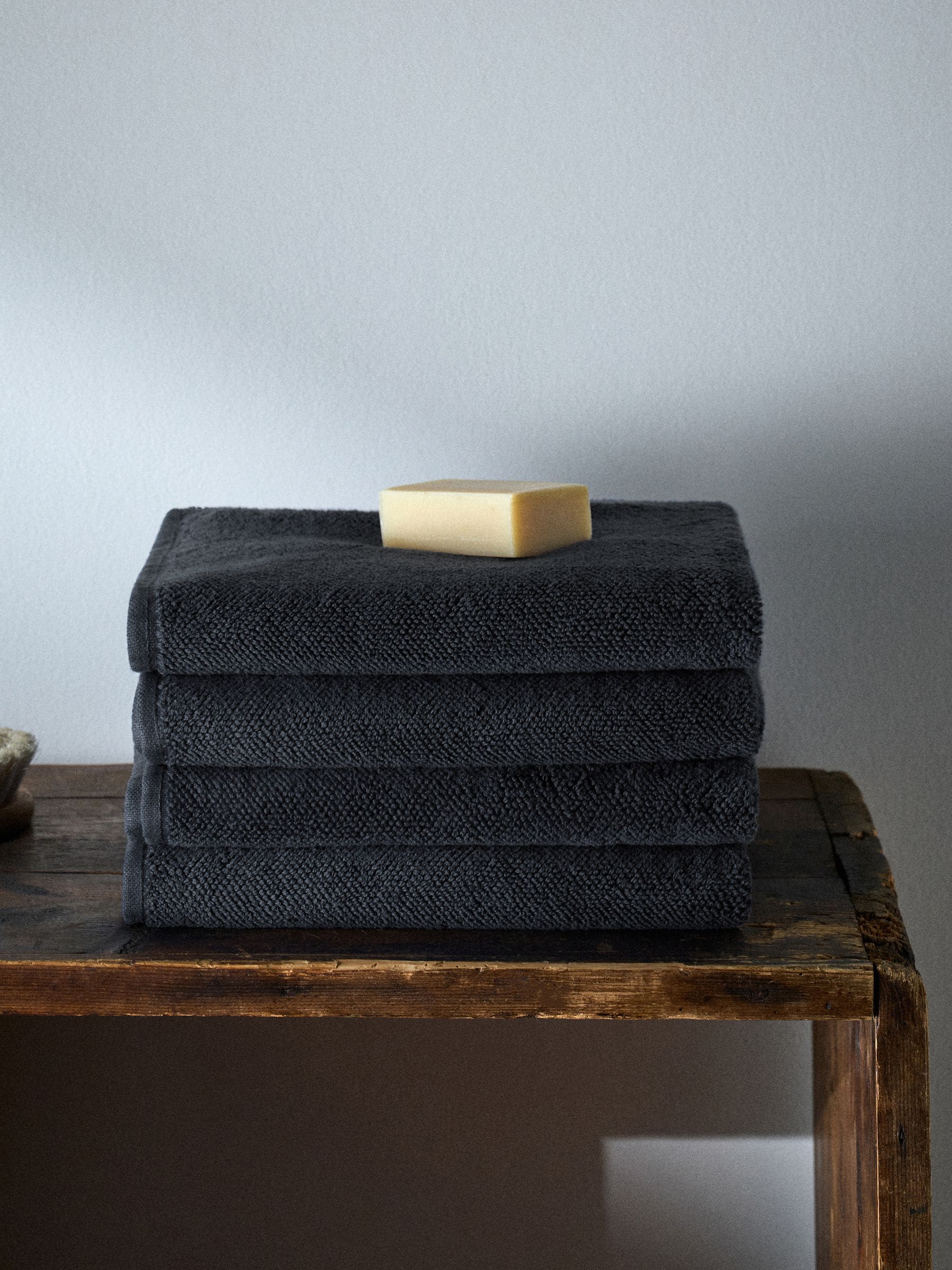 The Set Sage Green Popcorn Textured 100% Cotton Hand Towels - 4 Pack, 50x90cm