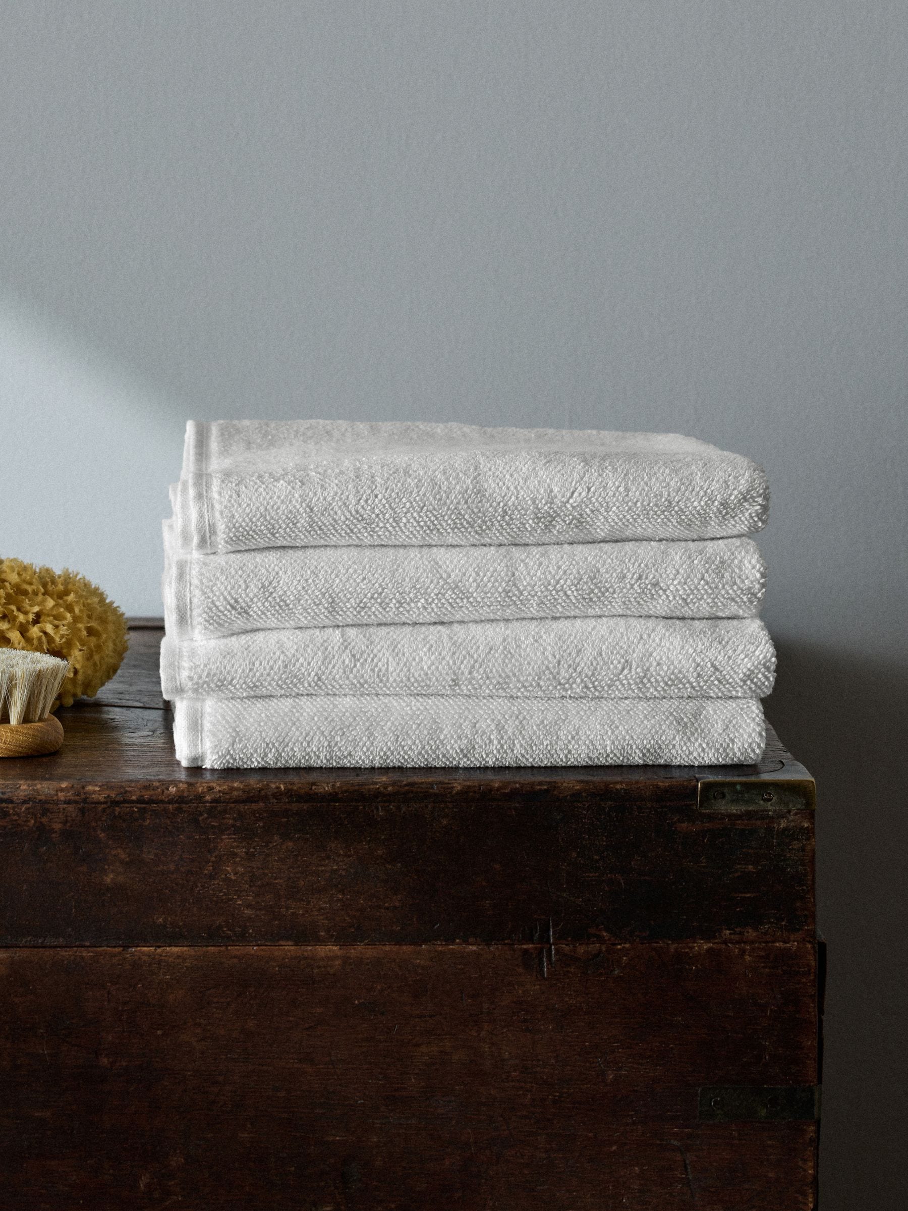 The Set Sage Green Popcorn Textured 100% Cotton Hand Towels - 4 Pack, 50x90cm