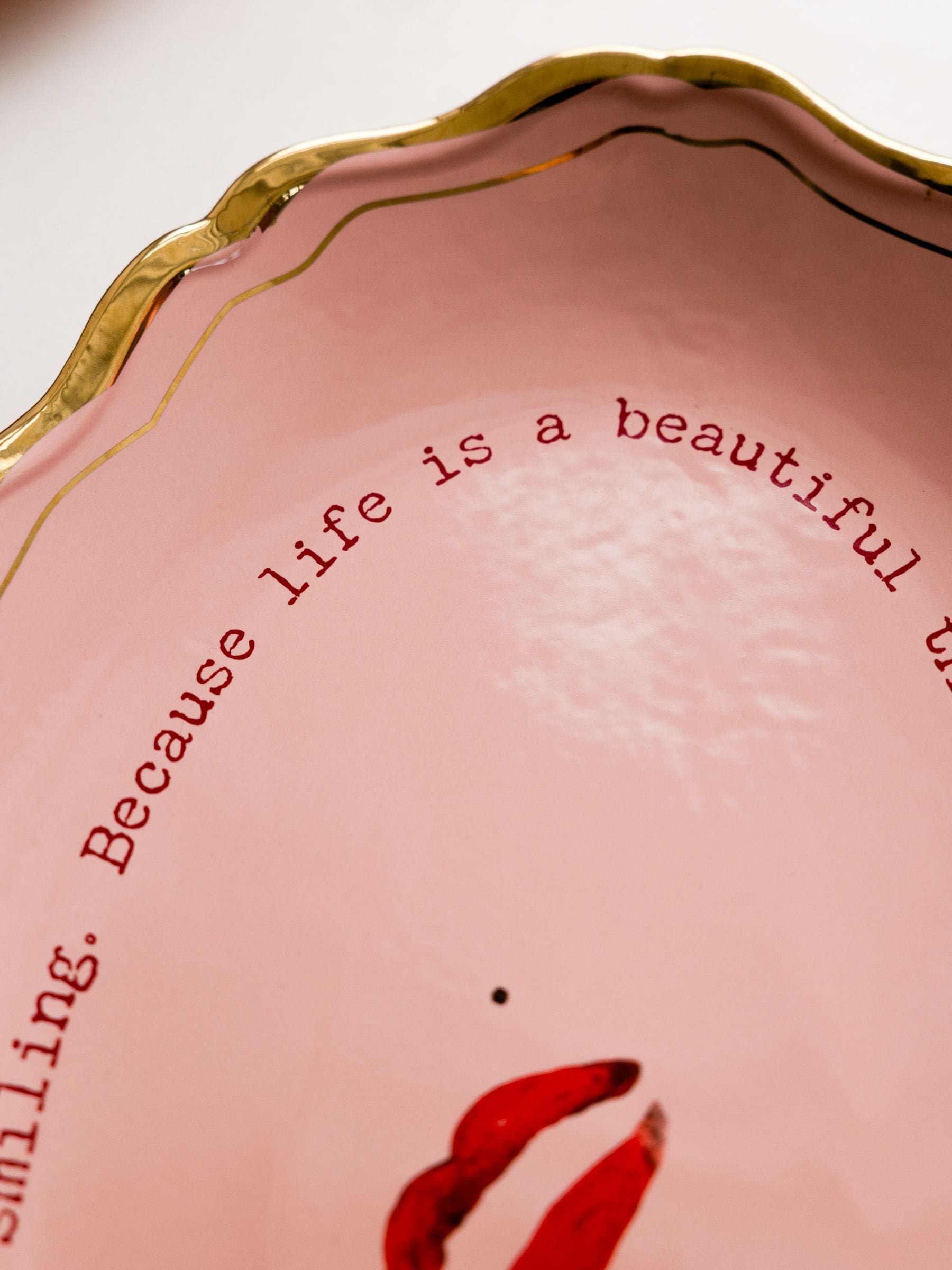 Rockett St George pink Marilyn Monroe platter (British brand)
