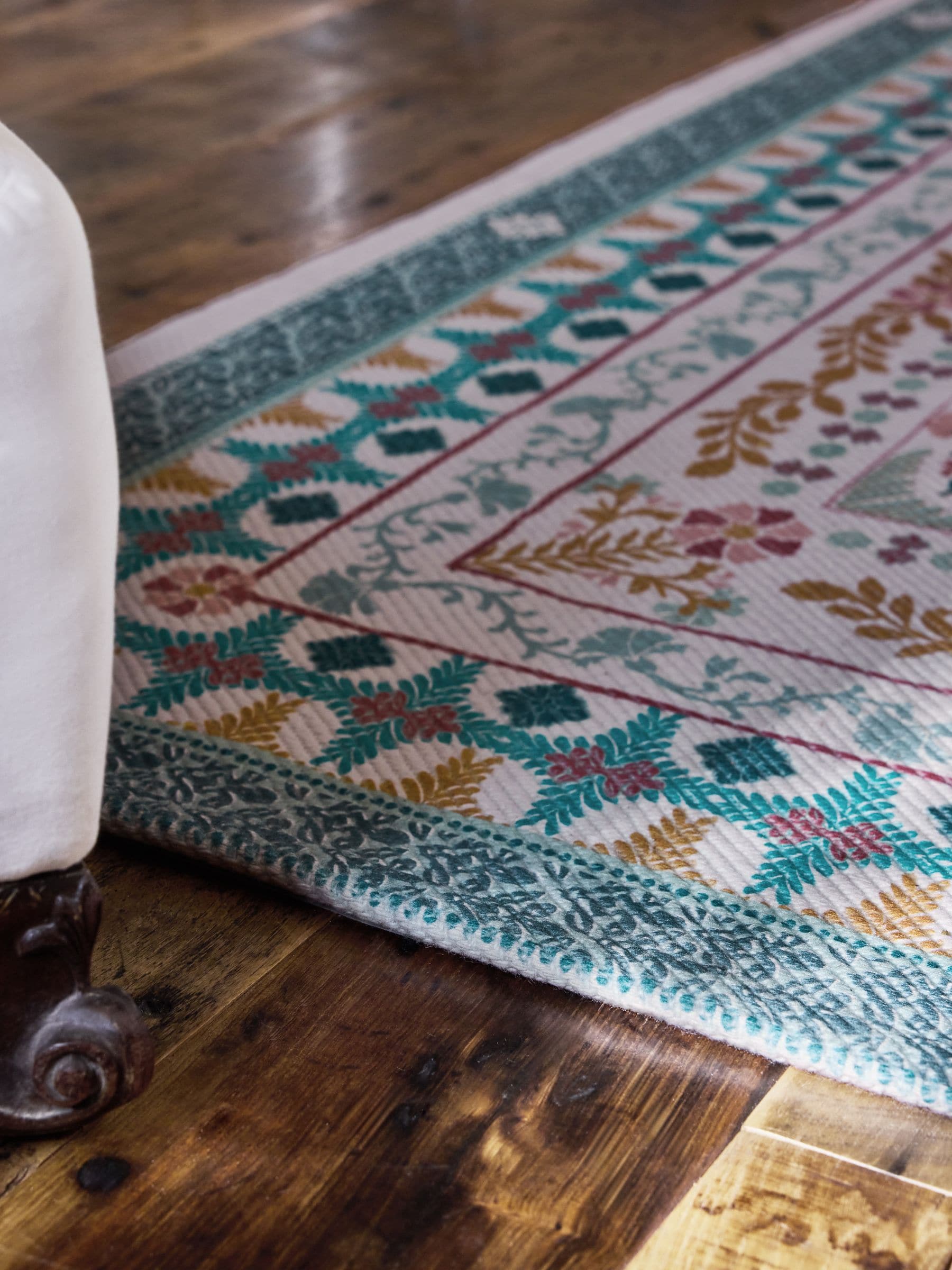 FatFace multi tile print washable rug (British brand)