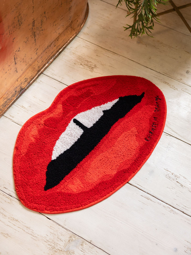 Rockett St George red lips cotton bath mat (British brand)