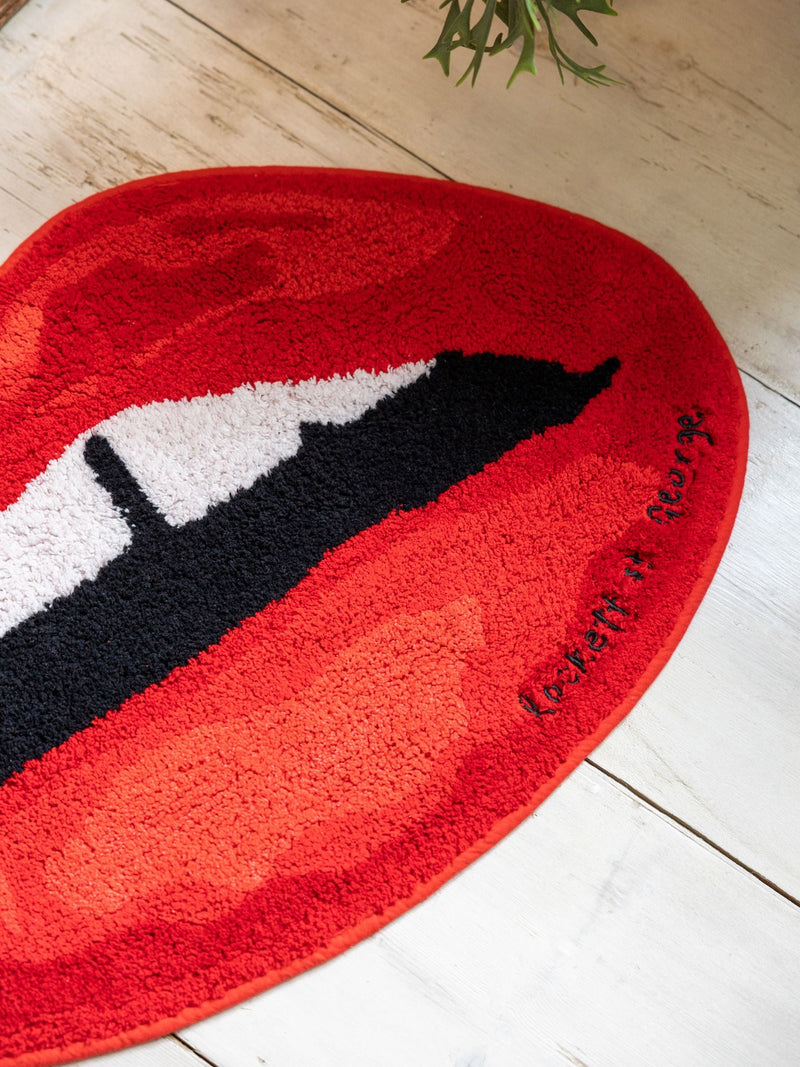 Rockett St George red lips cotton bath mat (British brand)
