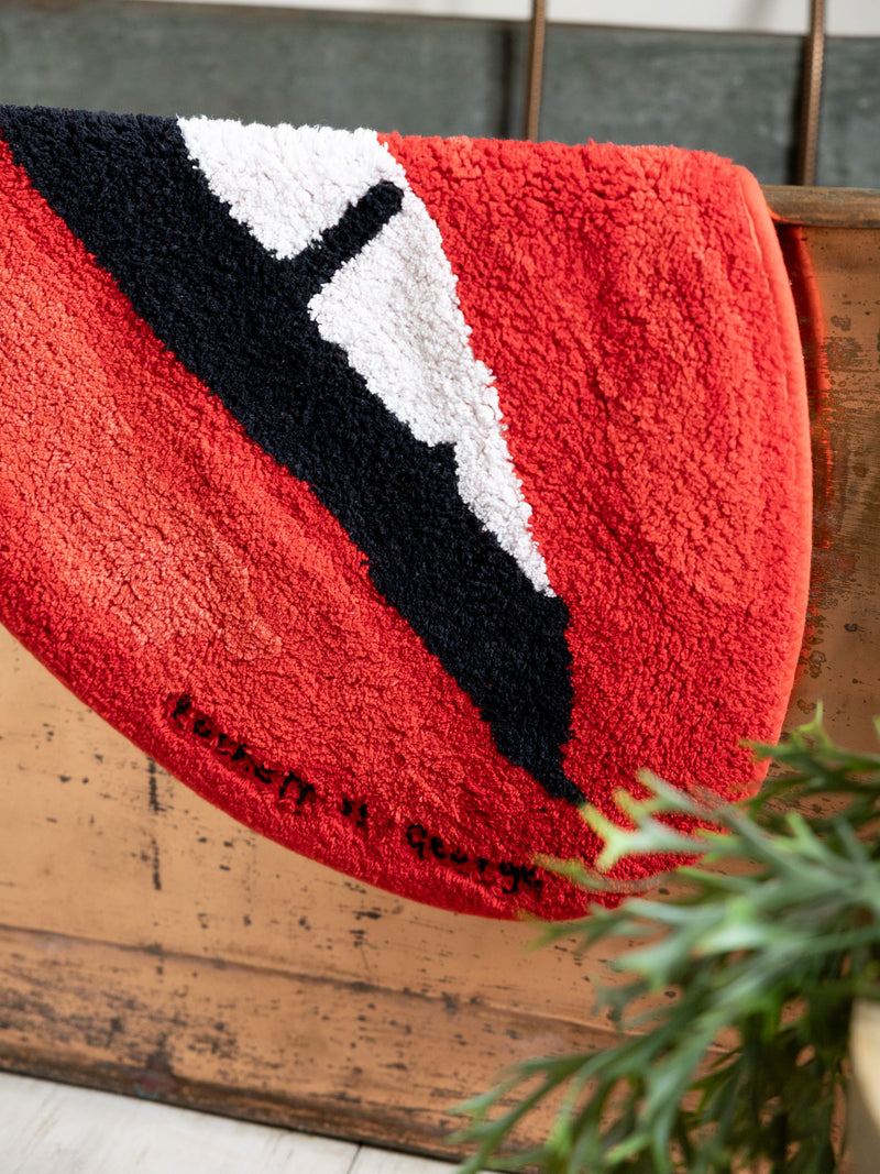 Rockett St George red lips cotton bath mat (British brand)