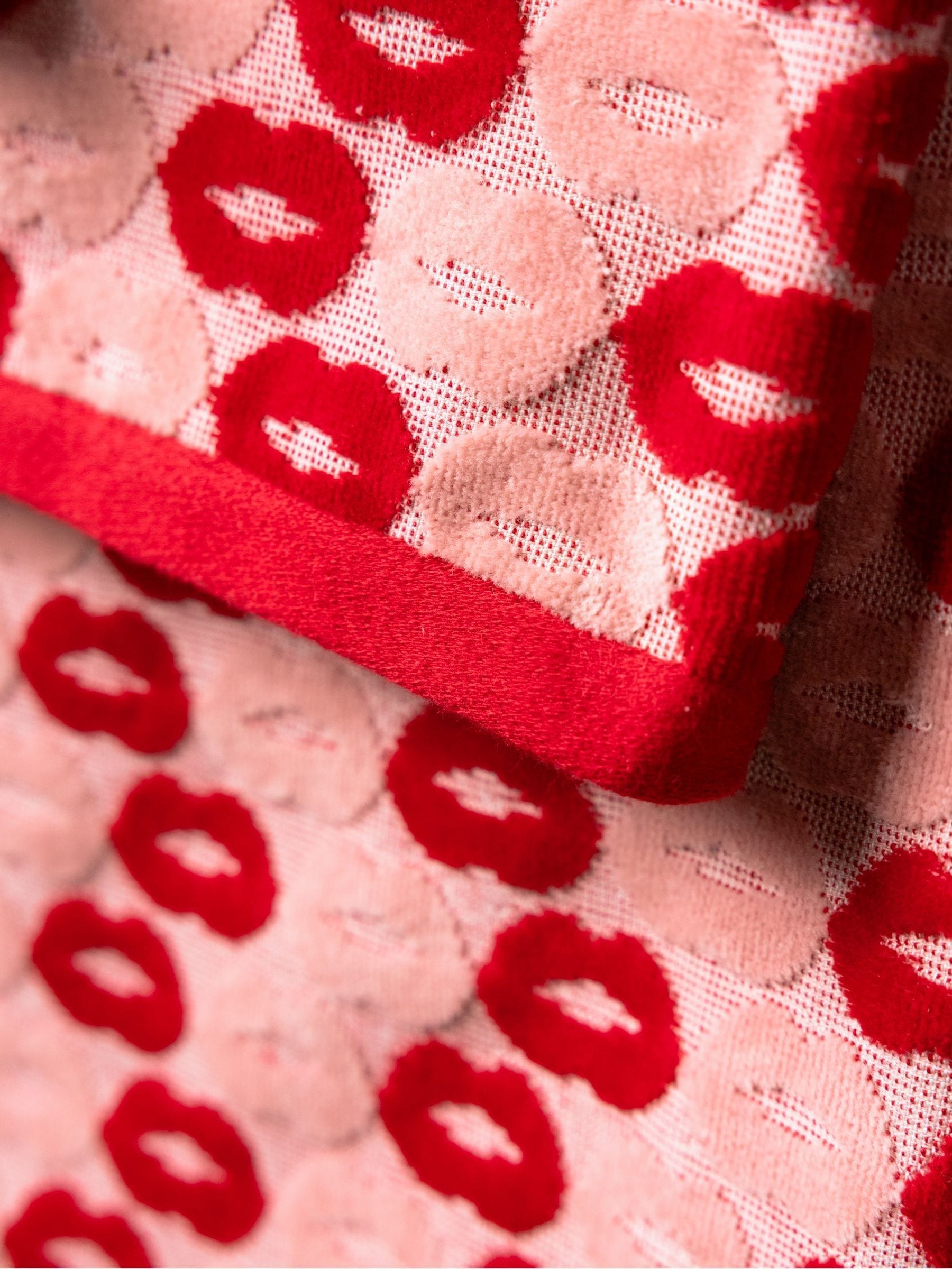 Rockett St George retro lips cotton velour towel pink and red, UK version