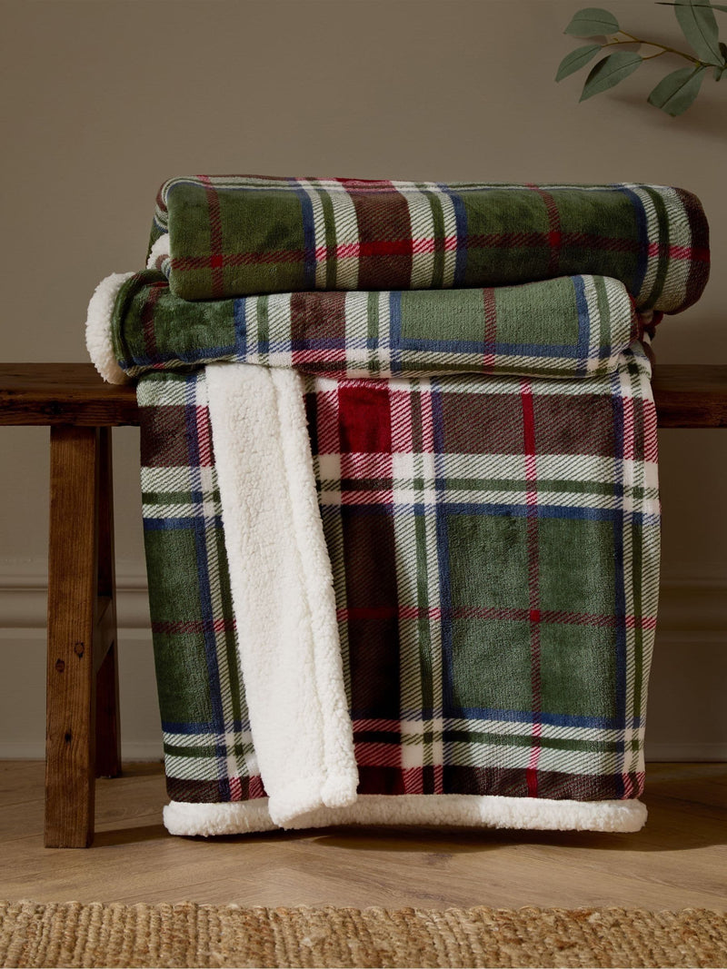 Wylder Green/Red Braemar Tartan Throw - British product