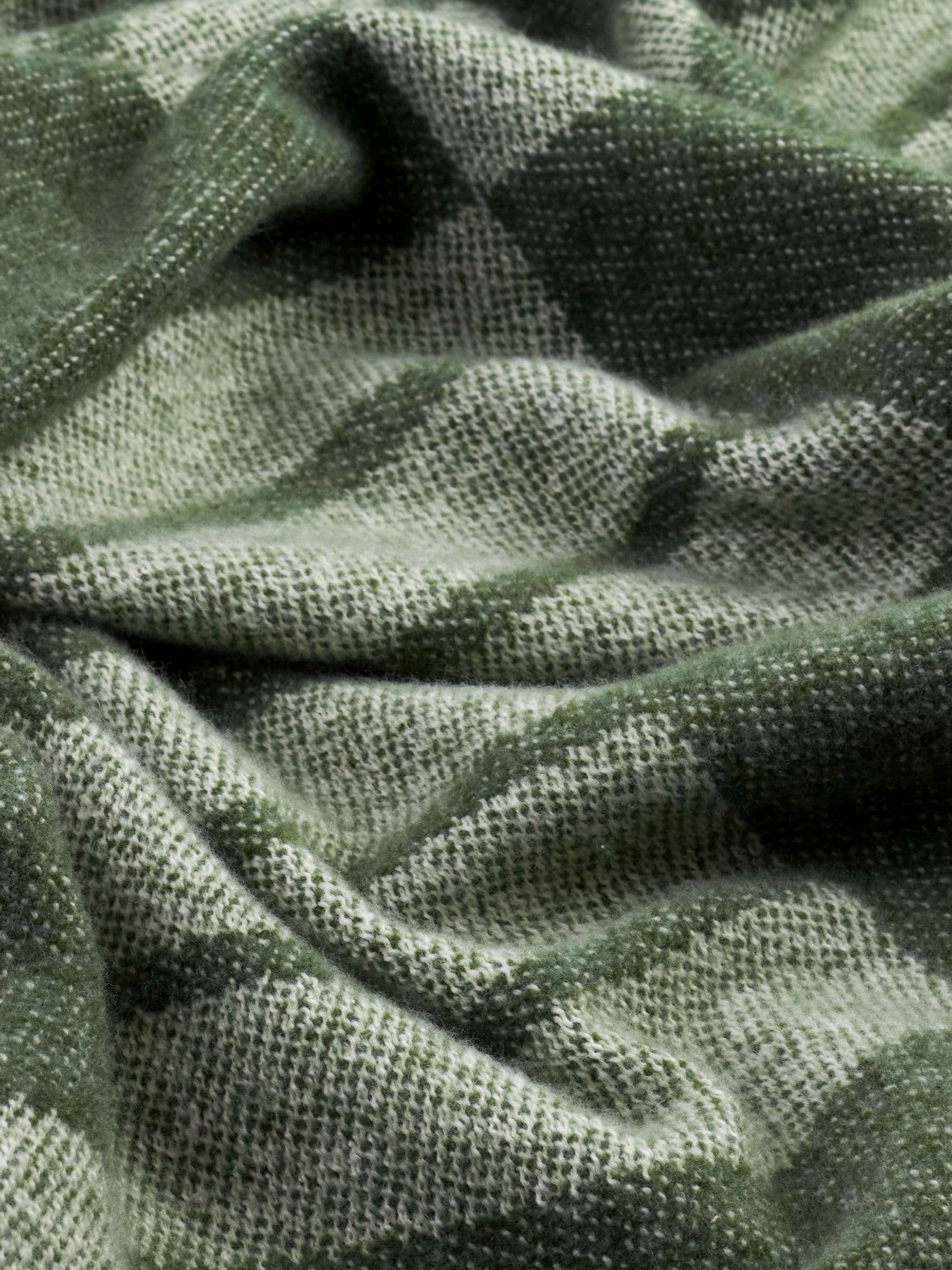 Yard Moss Harlech woven throw 180cm x 130cm, imported from the UK