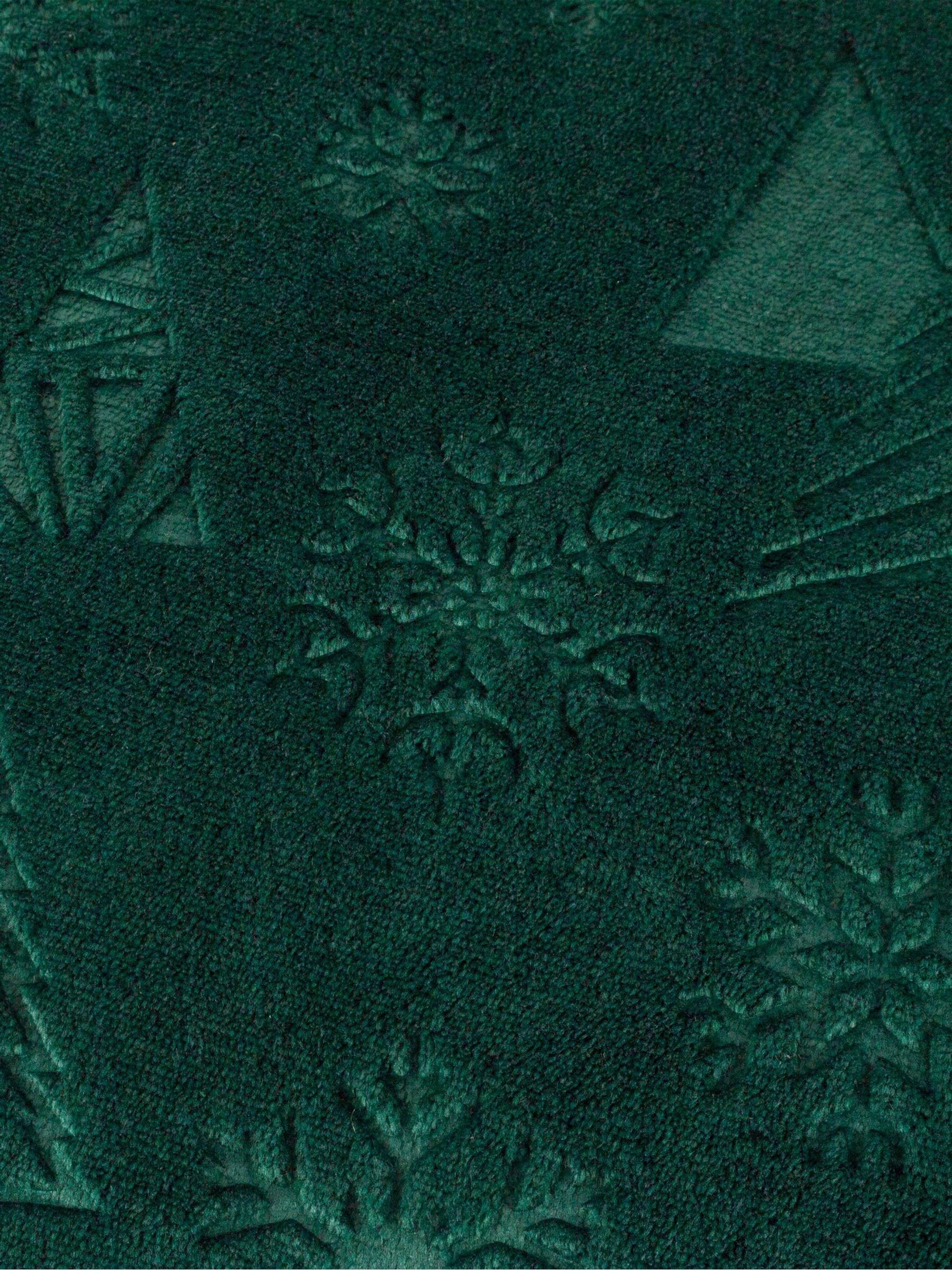 Furn emerald green festive sherpa fleece throw, UK version