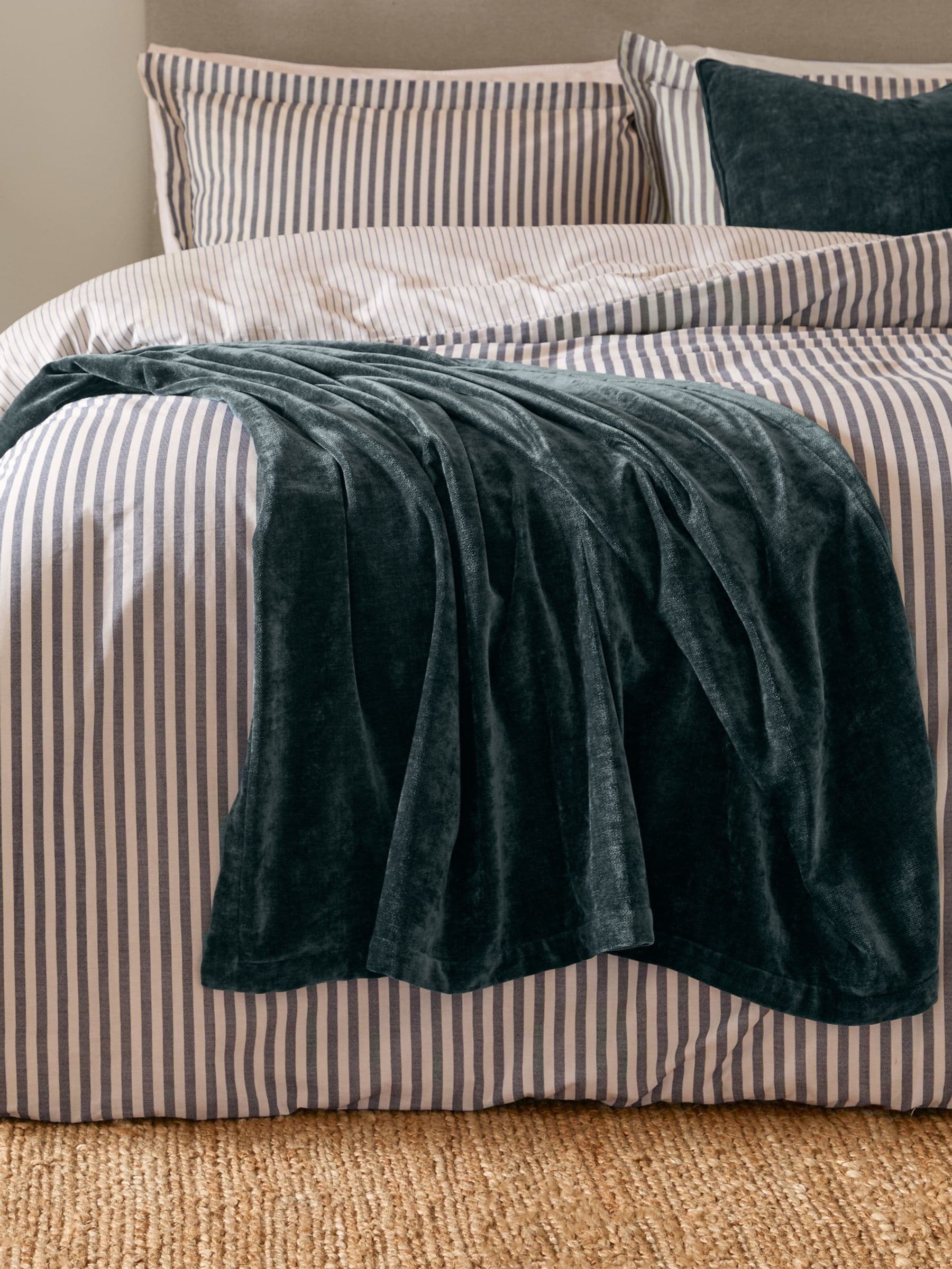 Yard Navy Blue Heavy Chenille Throw