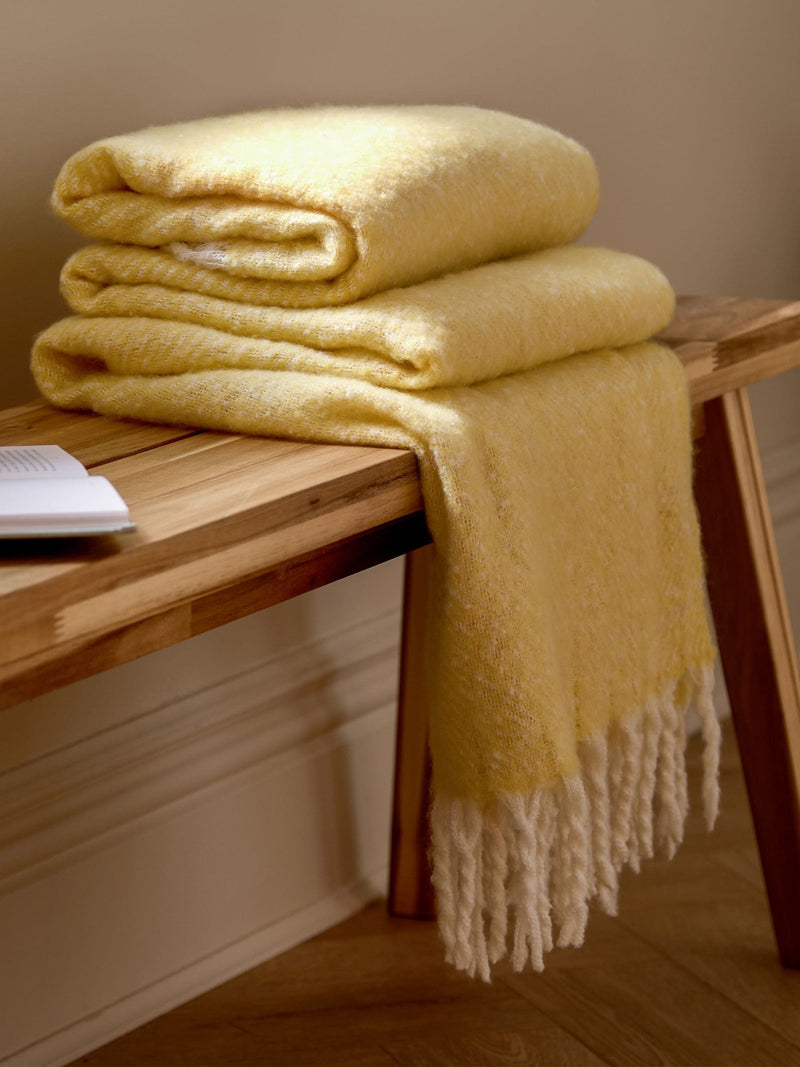Wylder Purple Heather Isla Soft Tasselled Throw 130 x 180 cm