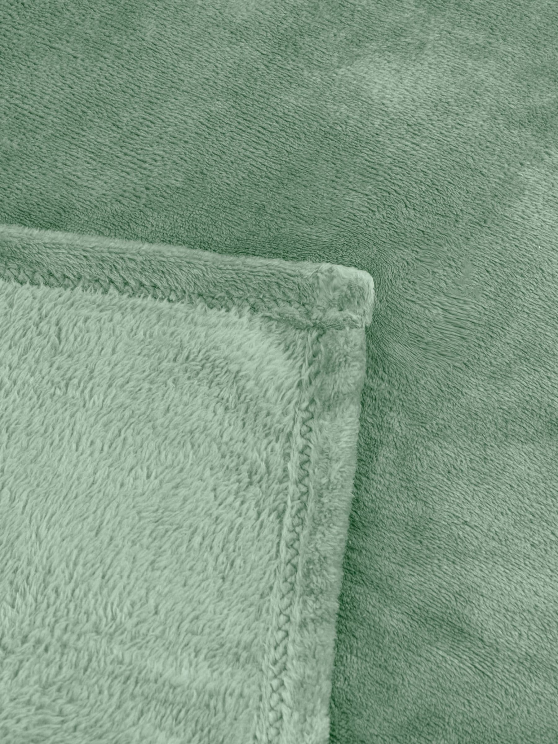 Furn sage green fleece throw 180x140cm (British brand)