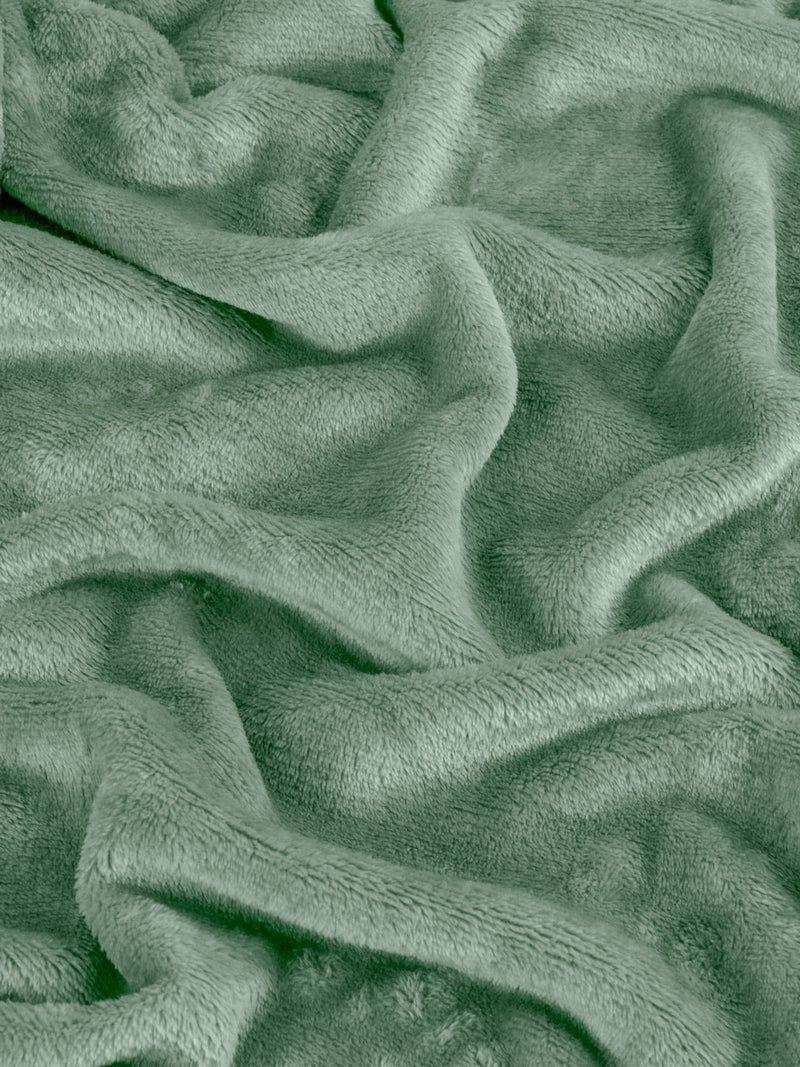 Furn sage green fleece throw 180x140cm (British brand)